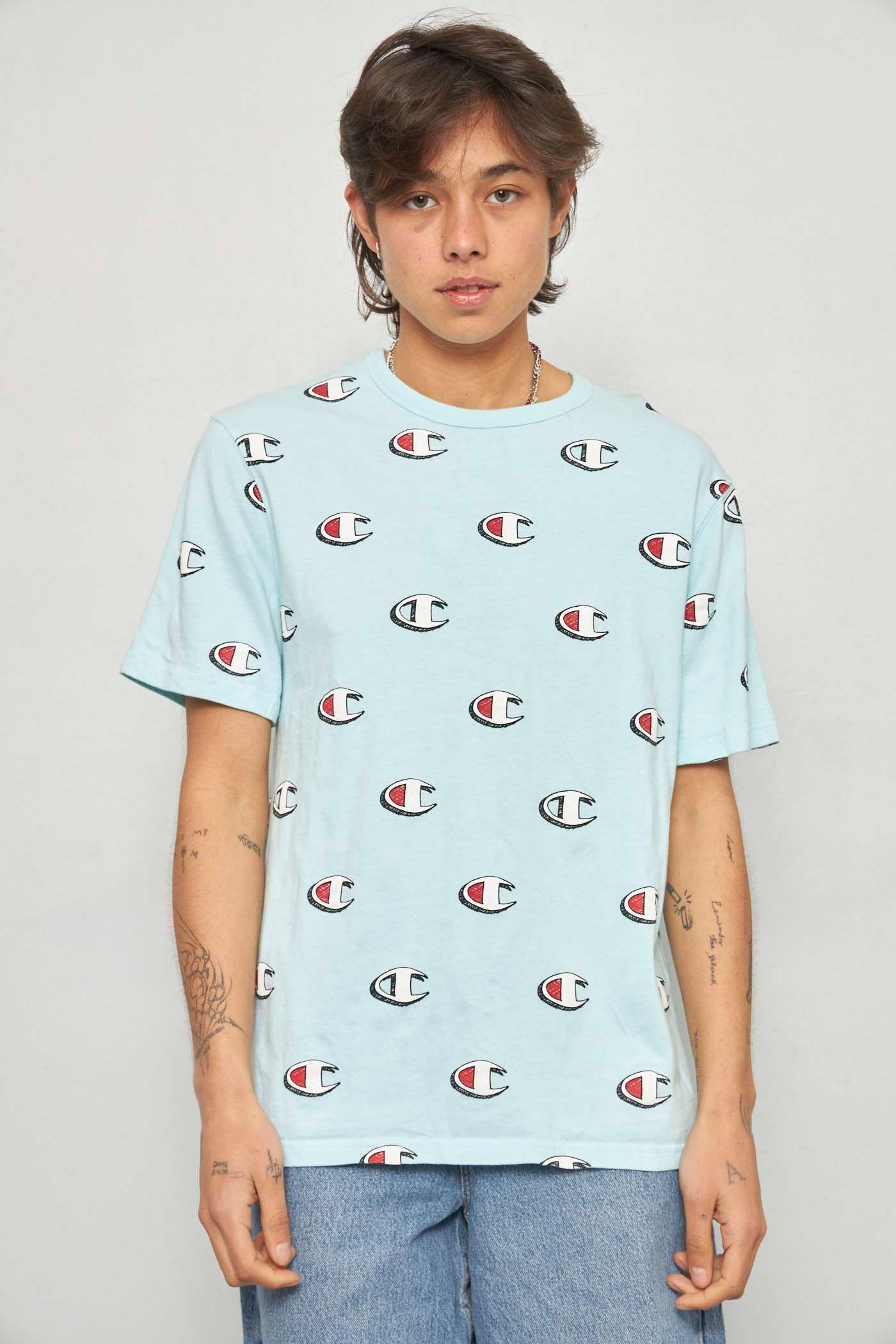 Polera casual reciclado celeste champion talla M  -0