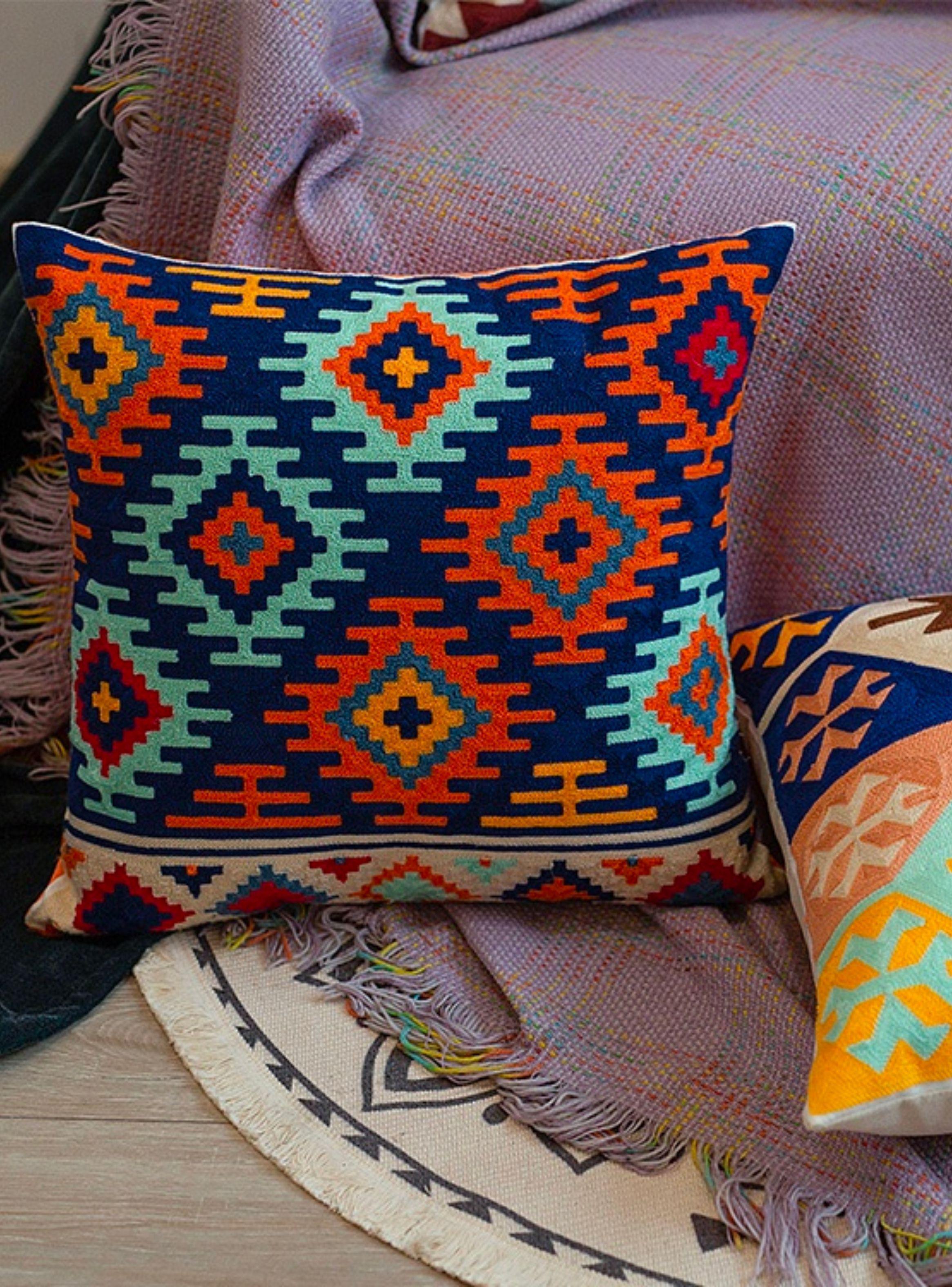 Cojín Geométrico Multicolor Estilo Marroquí-3