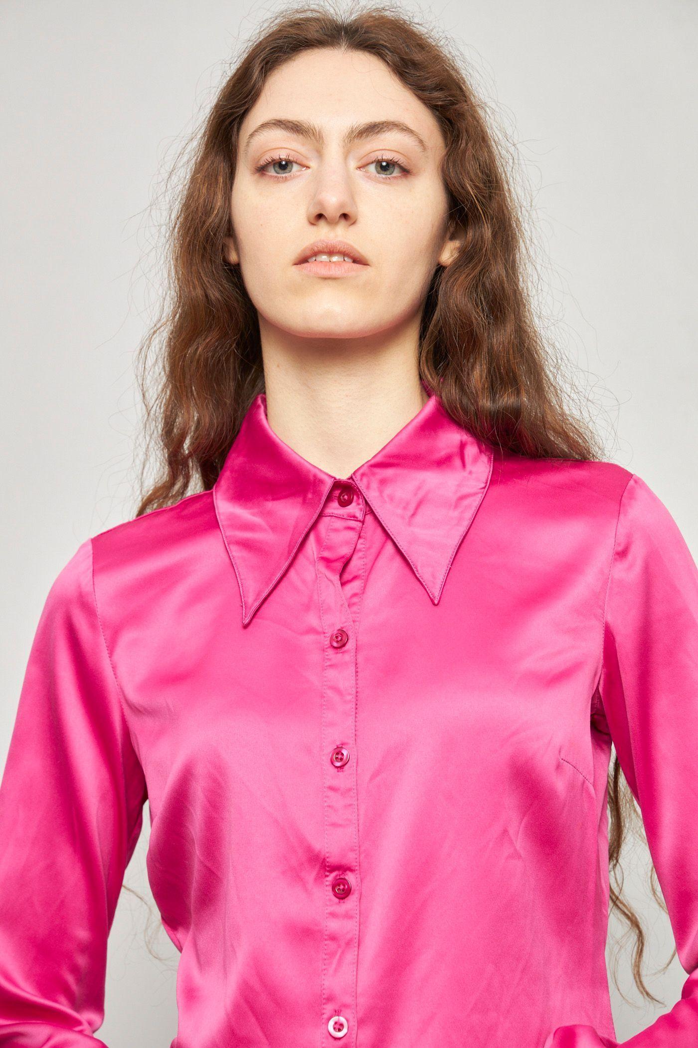 Blusa casual reciclado fucsia bcbgeneration talla S  -4