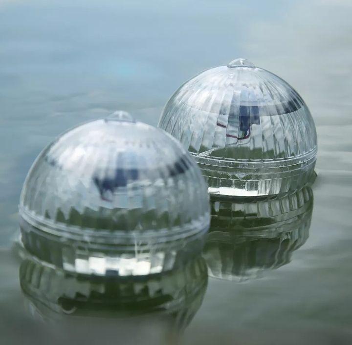LUZ FLOTANTE LED SOLAR-1