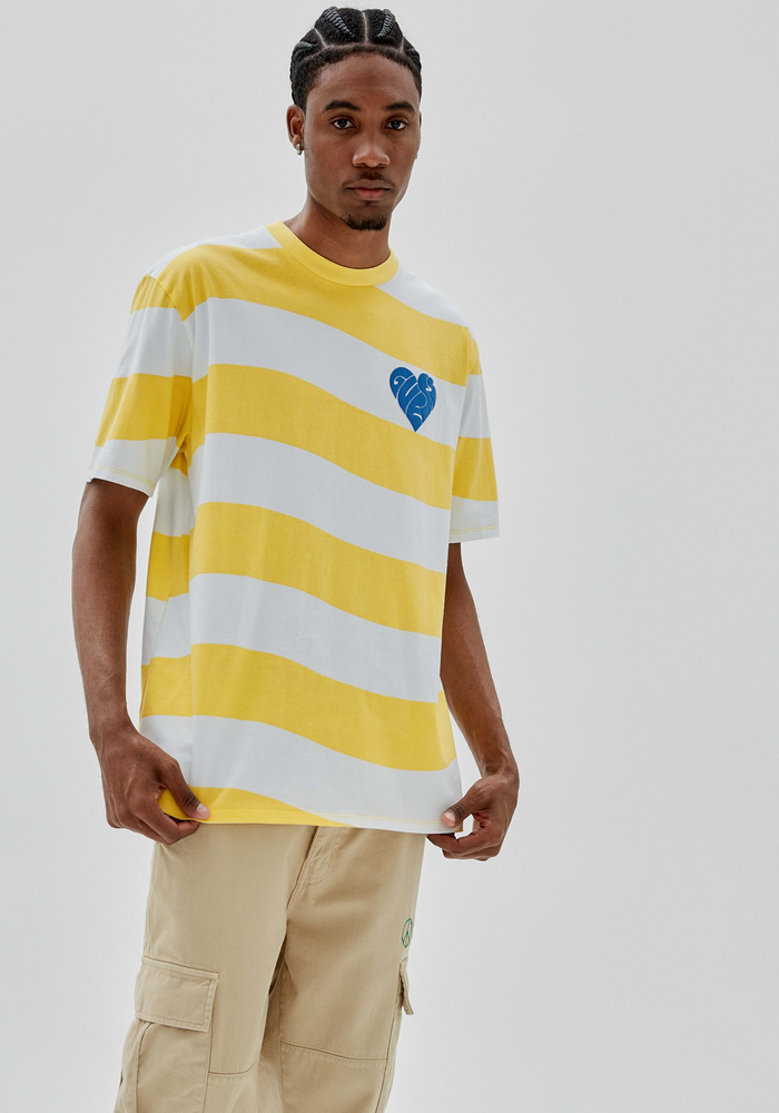 Polera Guess Go J Balvin Wave Tee F22C Amarillo-0
