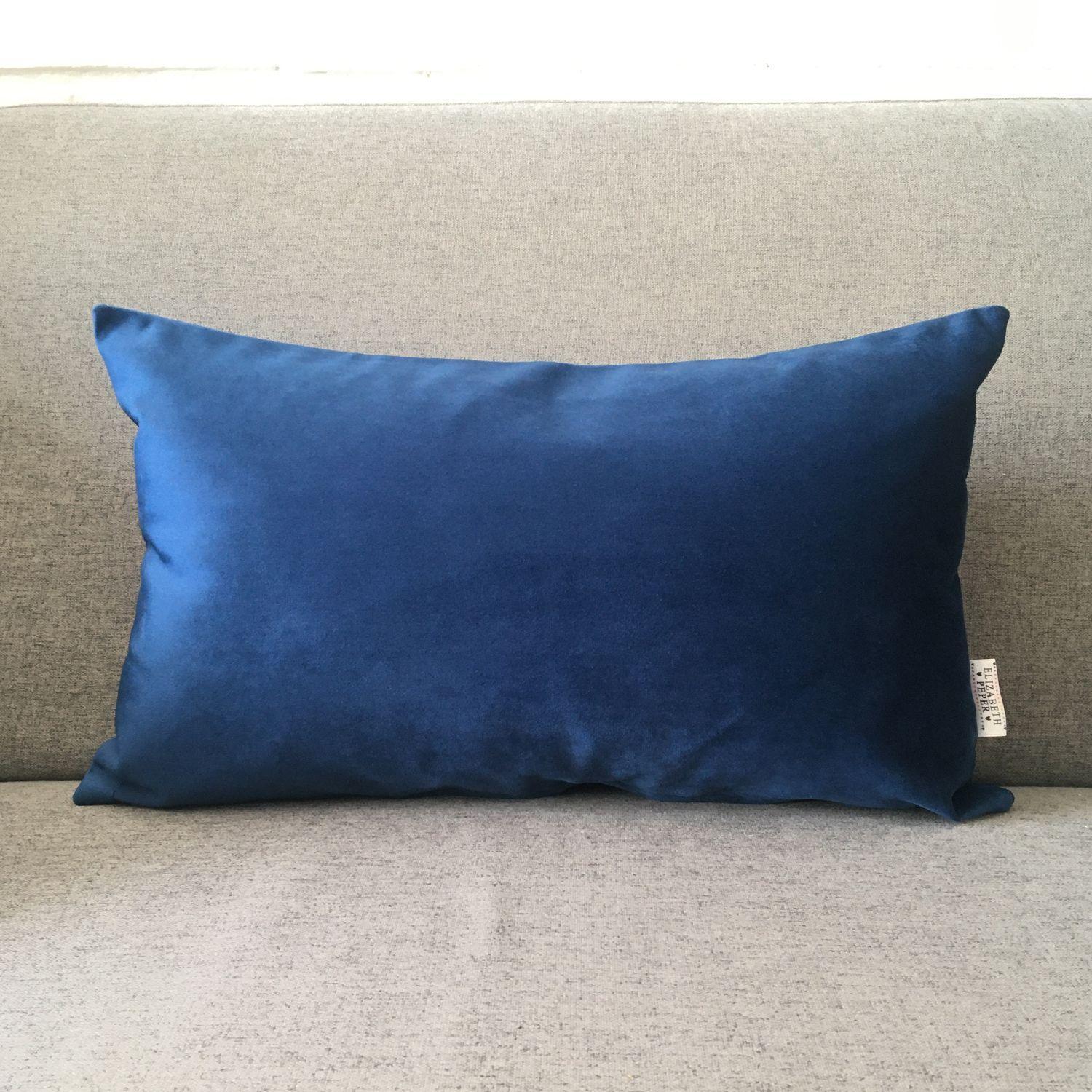 COJIN DECORATIVO DISEÑO SUAVE AZUL 50X30 RELLENO-2
