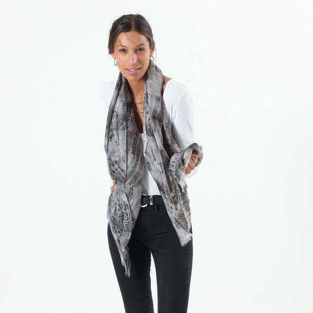 Pañuelo Estampado Gris Croco i-D-1