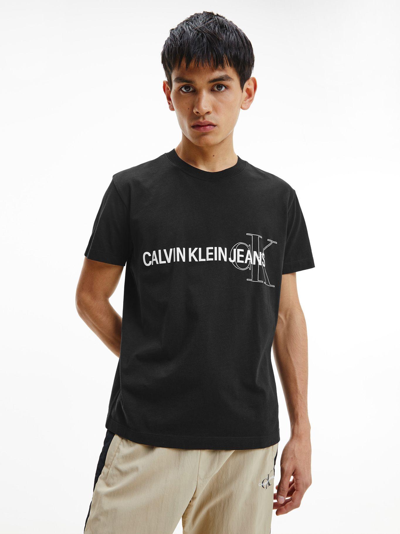 Polera Seasonal Graphic Negro Calvin Klein Hombre-3