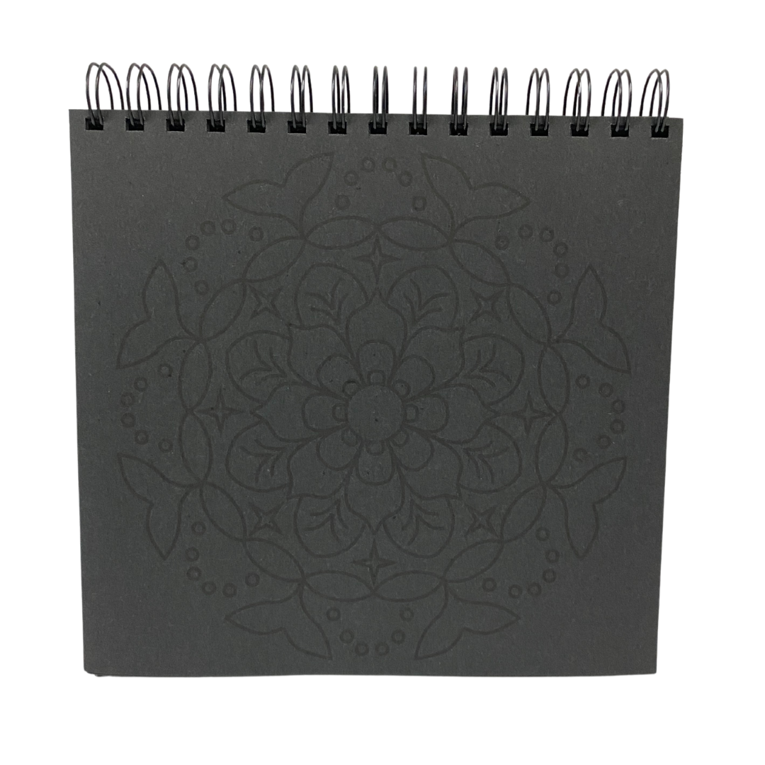 Libro de Mandalas "Abraza tu Oscuridad"-4