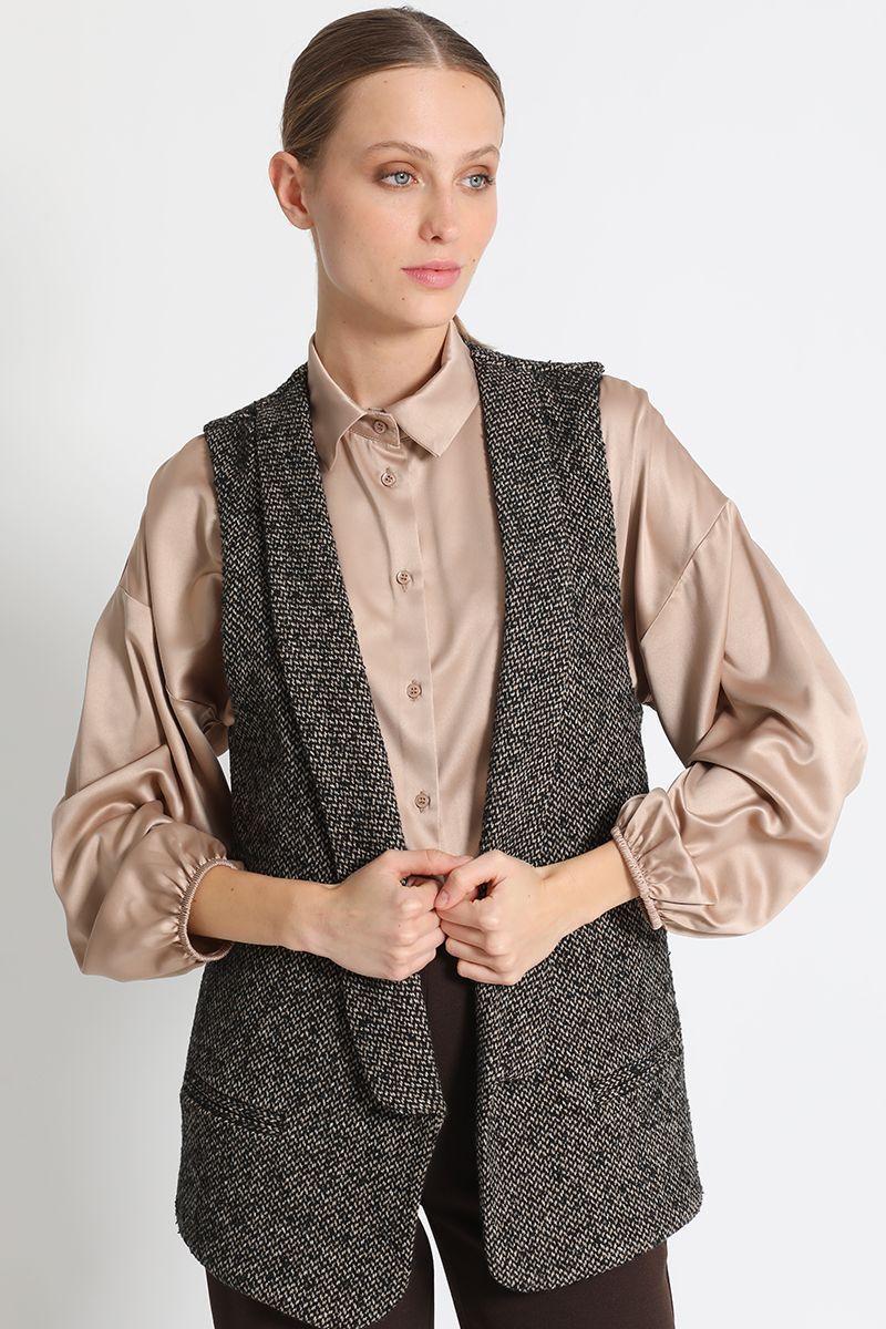 Chaqueta Fantasia Sin Mangas Negro Liola-0