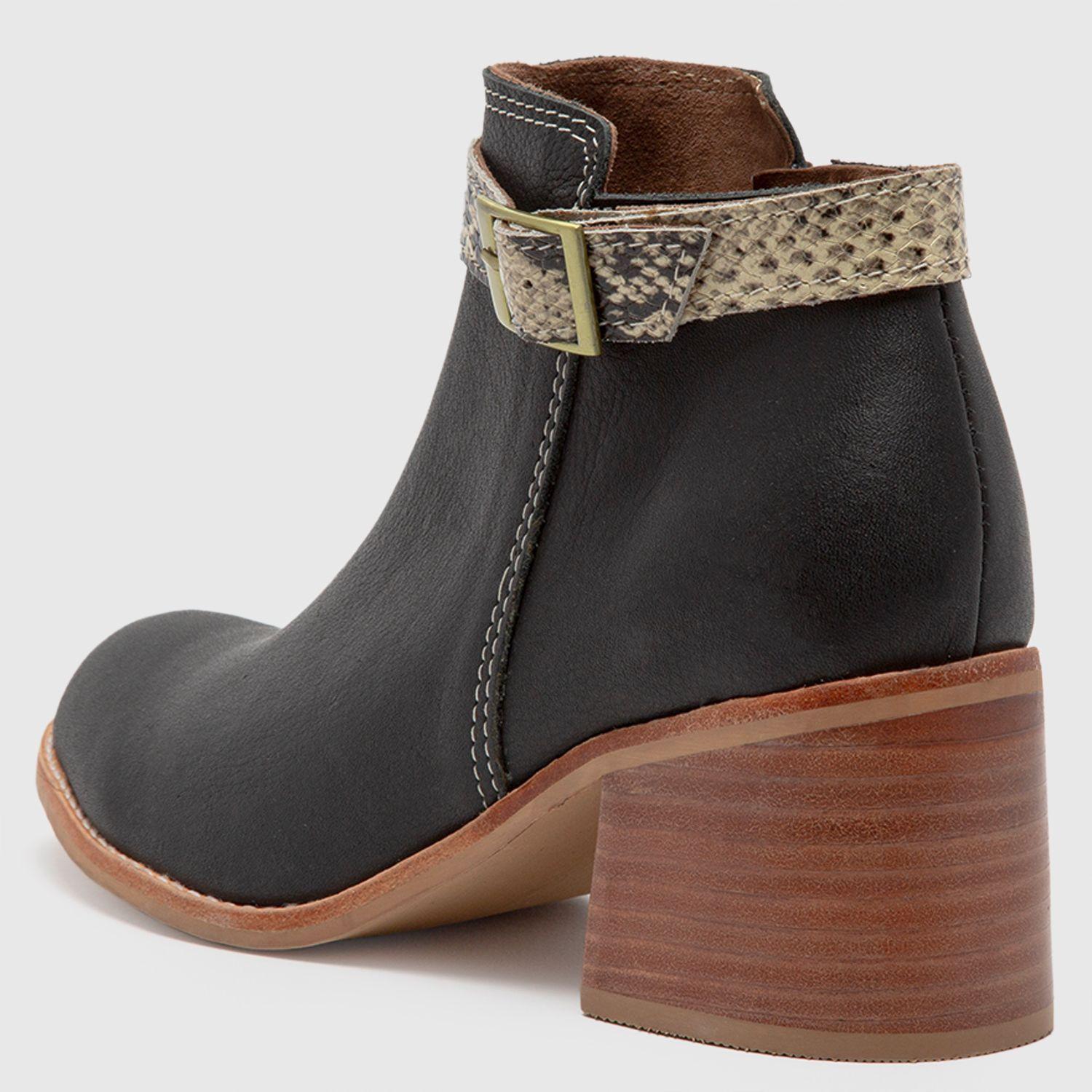 Botín Casual Clara Negro Reptil-1