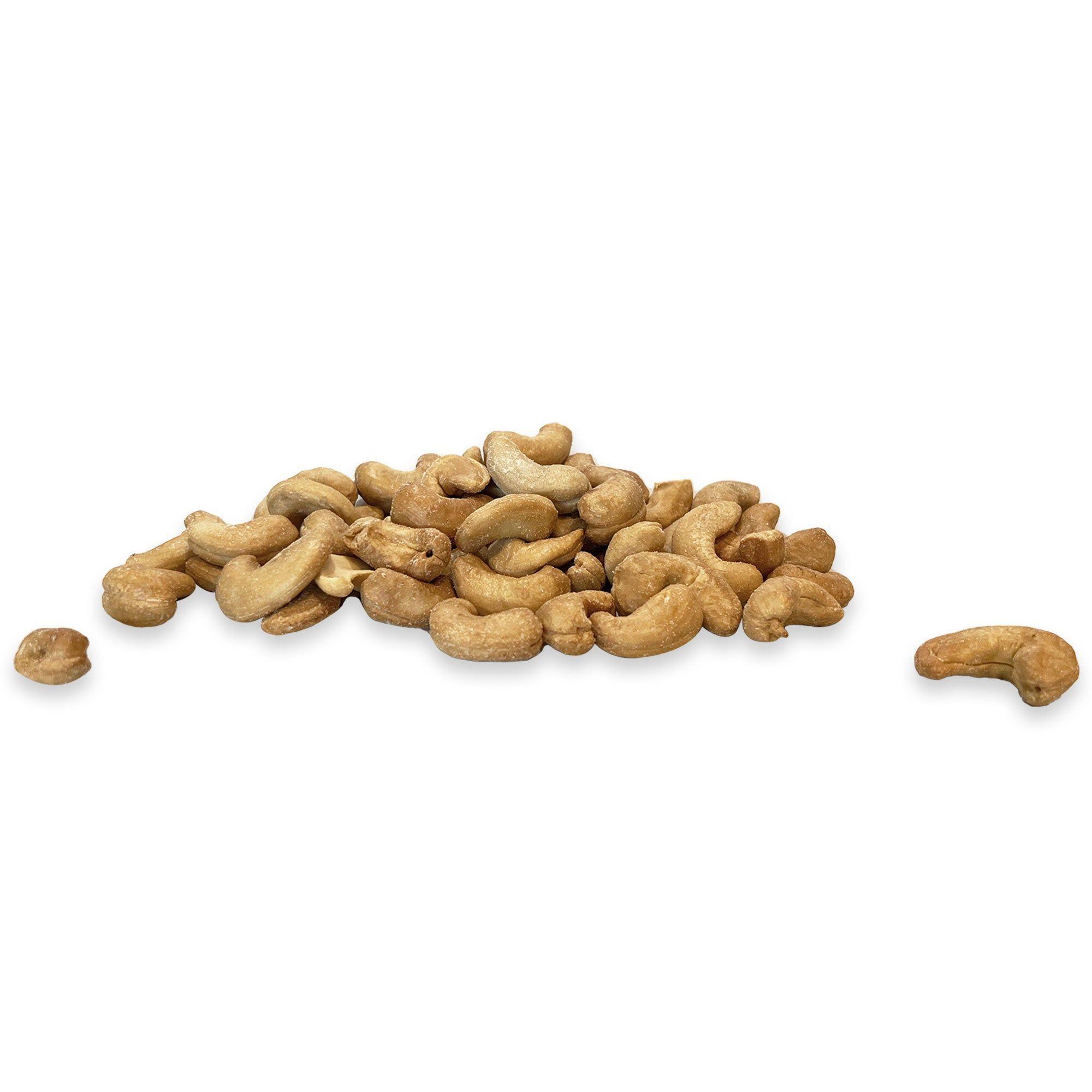 SALTED CASHEWS 320 PLASTIC SMALL-1