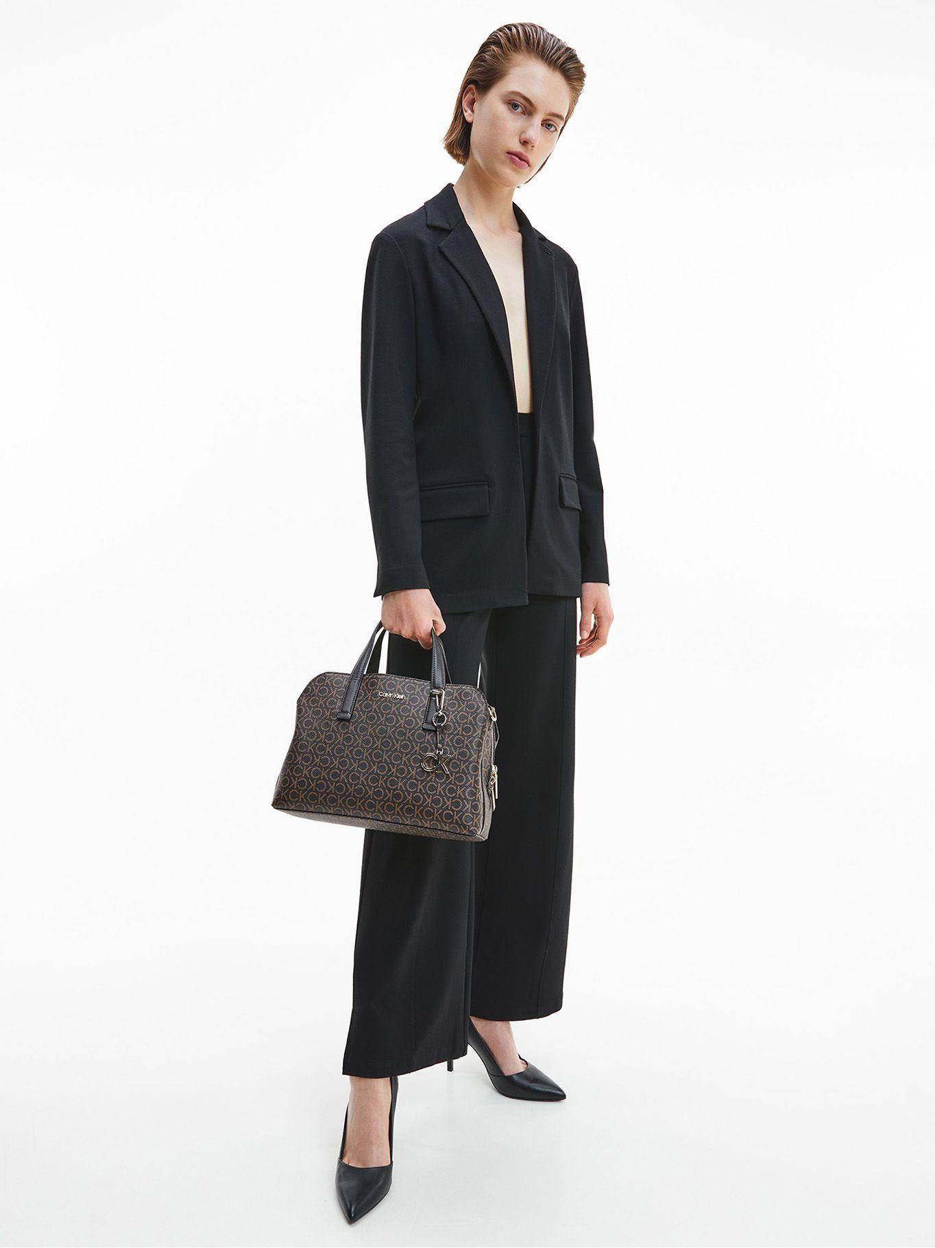 Cartera Satchel Ck Must Mono Café Calvin Klein-3