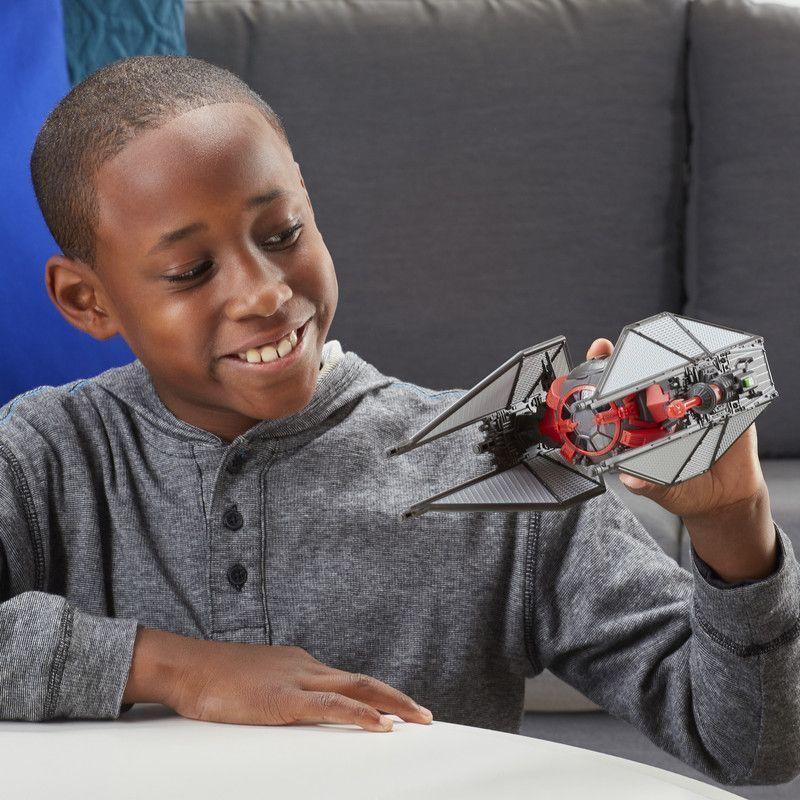 Figura de Acción Star Wars Mission Fleet Kilo Ren-3