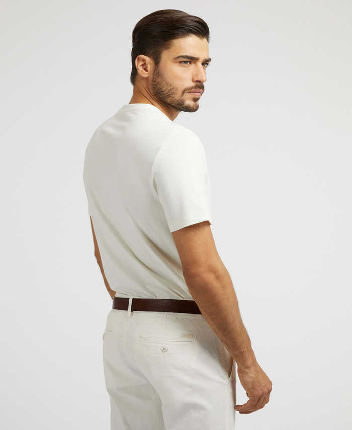 Polera Guess Didim Cn Ss Tee G011 BLANCO-2