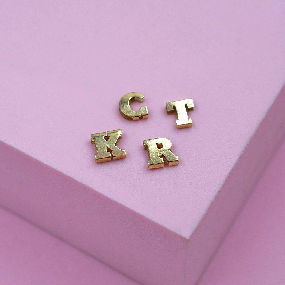 Colgante de Letras Oro 18k Amarillo - X-2