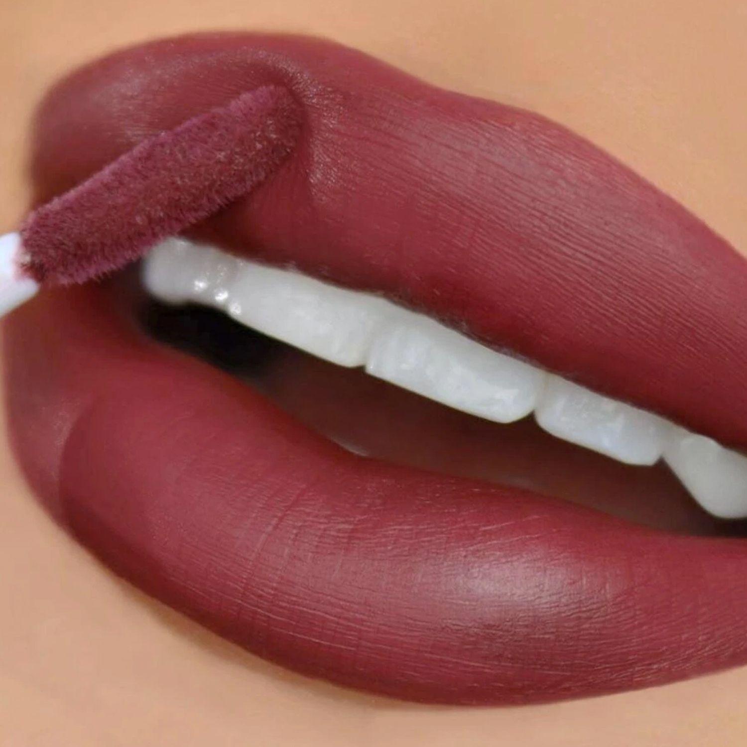 Set de 8 Labiales Seal The Deal "The Bold" Color Rojo Beauty Creations-6