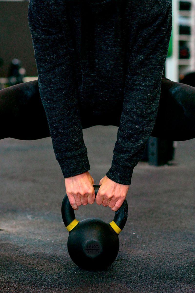 Kettlebell de Hierro Fundido 14 Kg Negro-1