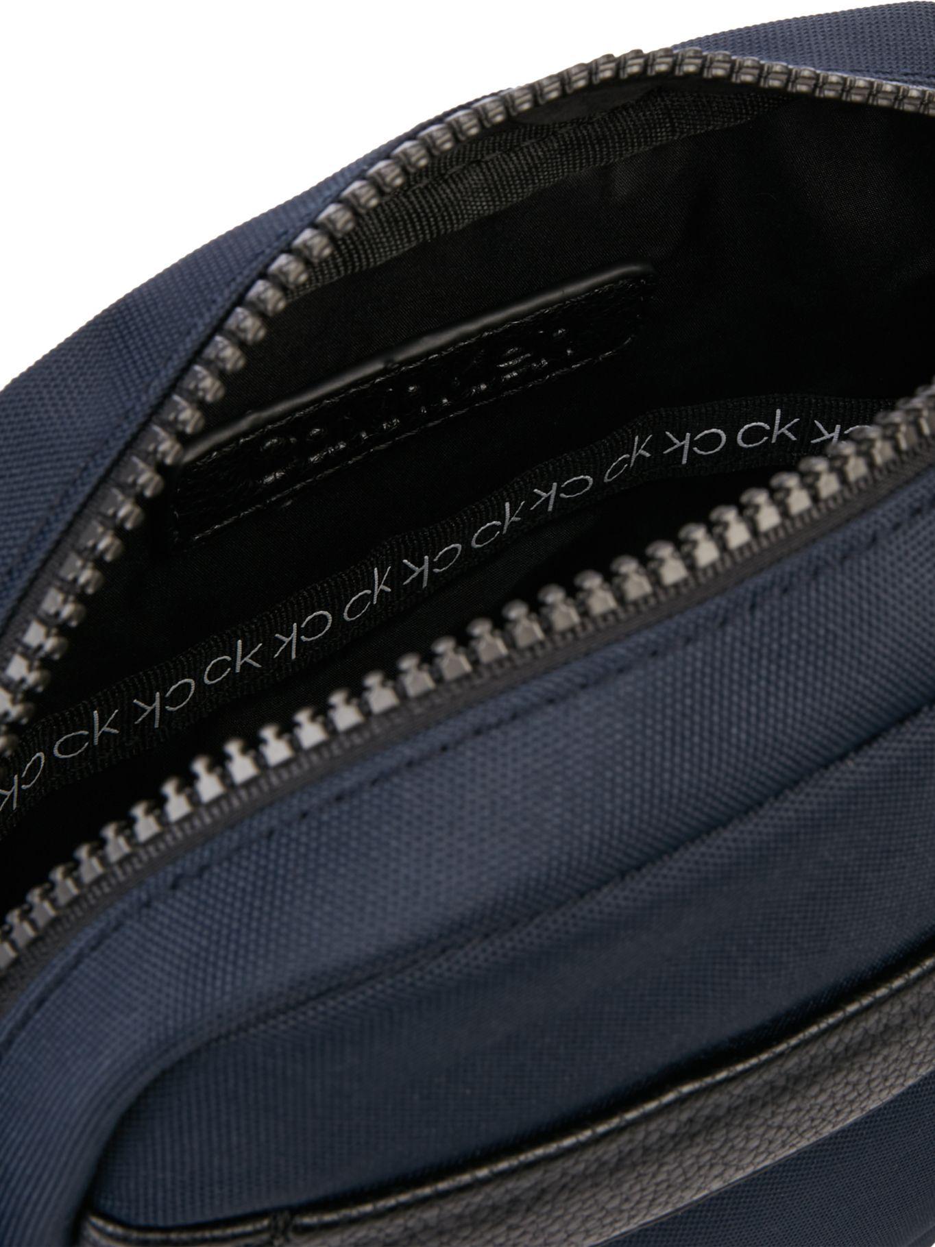 Messenger New York Azul Calvin Klein-2