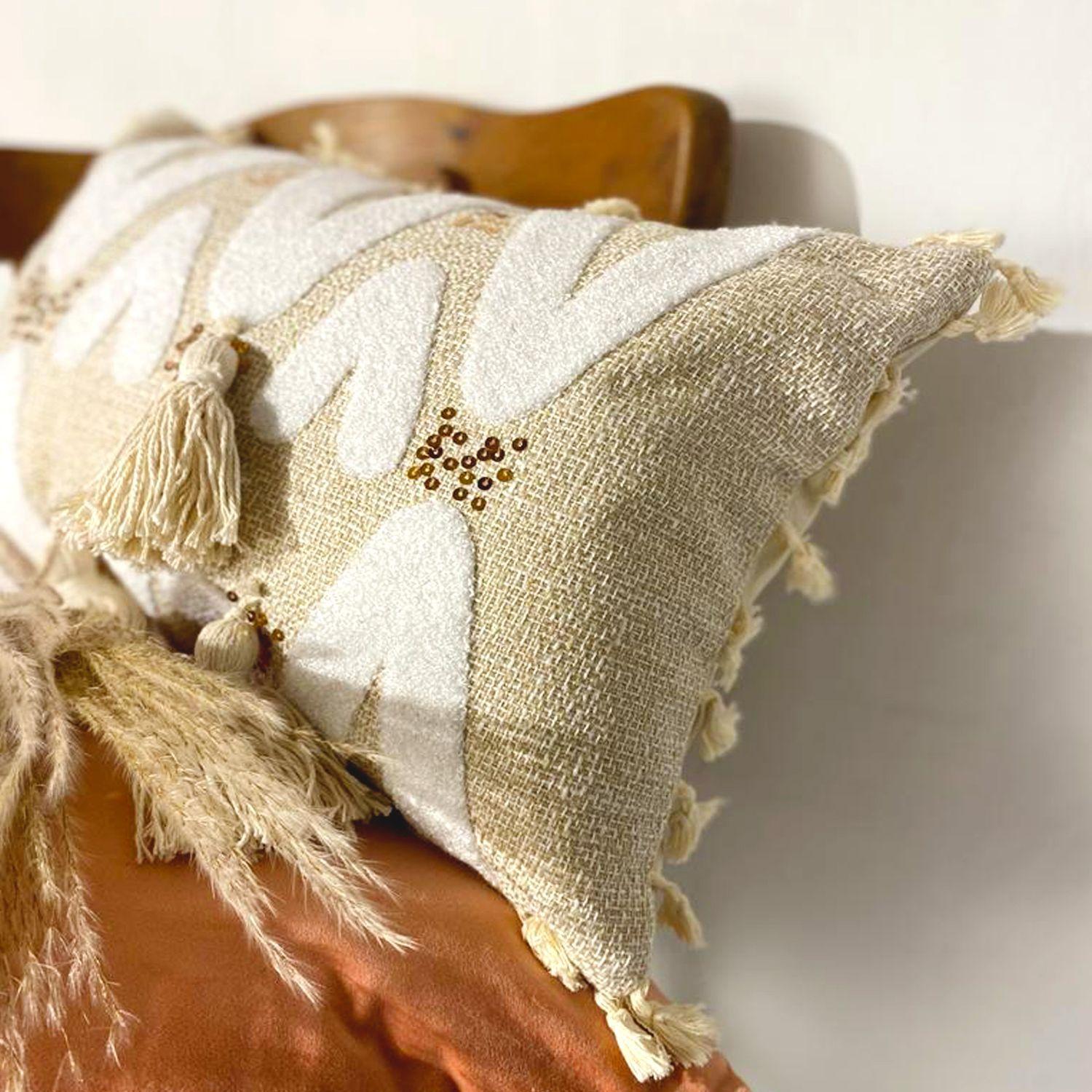 Cojín Boho 50×30 Crudo-1