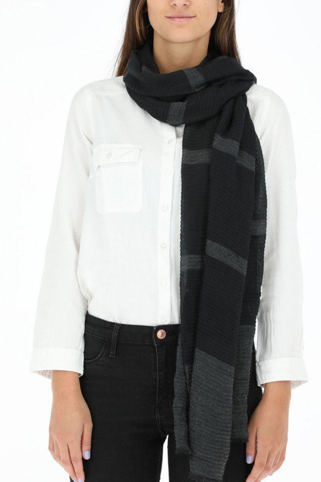 Pañuelo Plisado Negro Humana-0