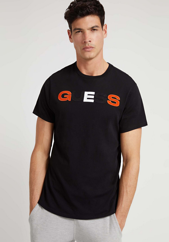 Polera Guess Ss Bsc Bold Font Logo Tee Jblk Negro-0