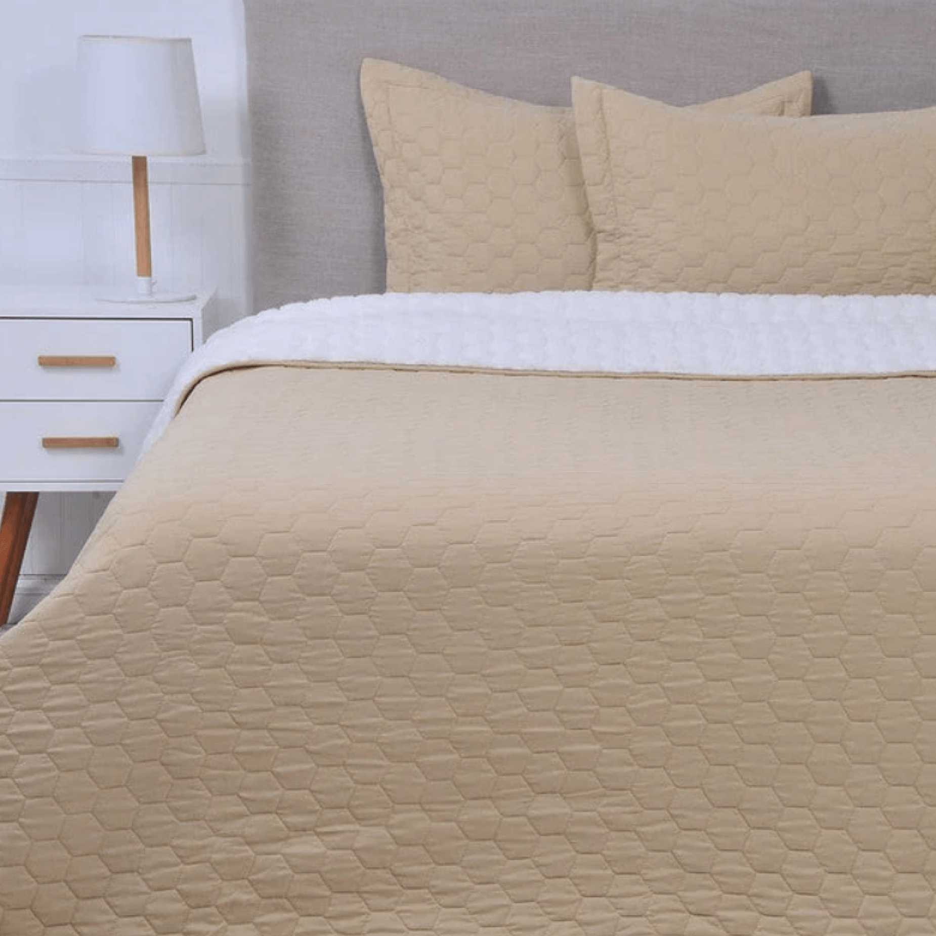 Quilt Sherpa Liso 1.5 Plazas Beige-0