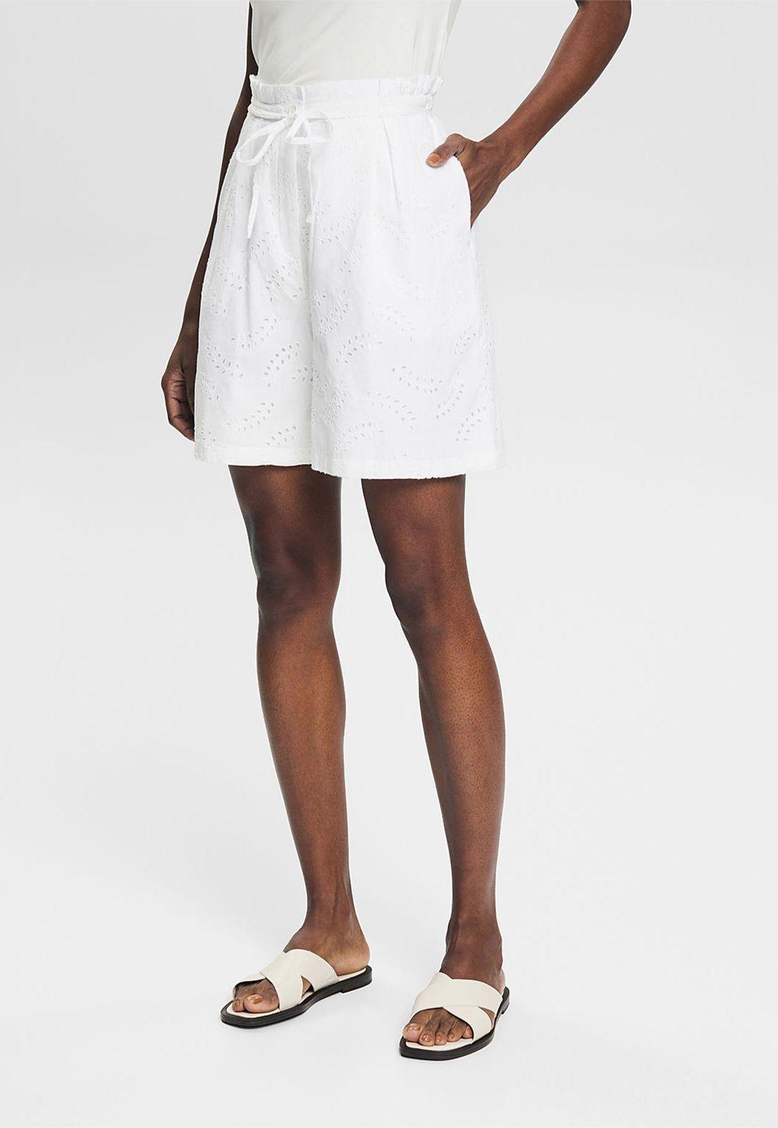 Short Con Diseño Bordado Esprit-0