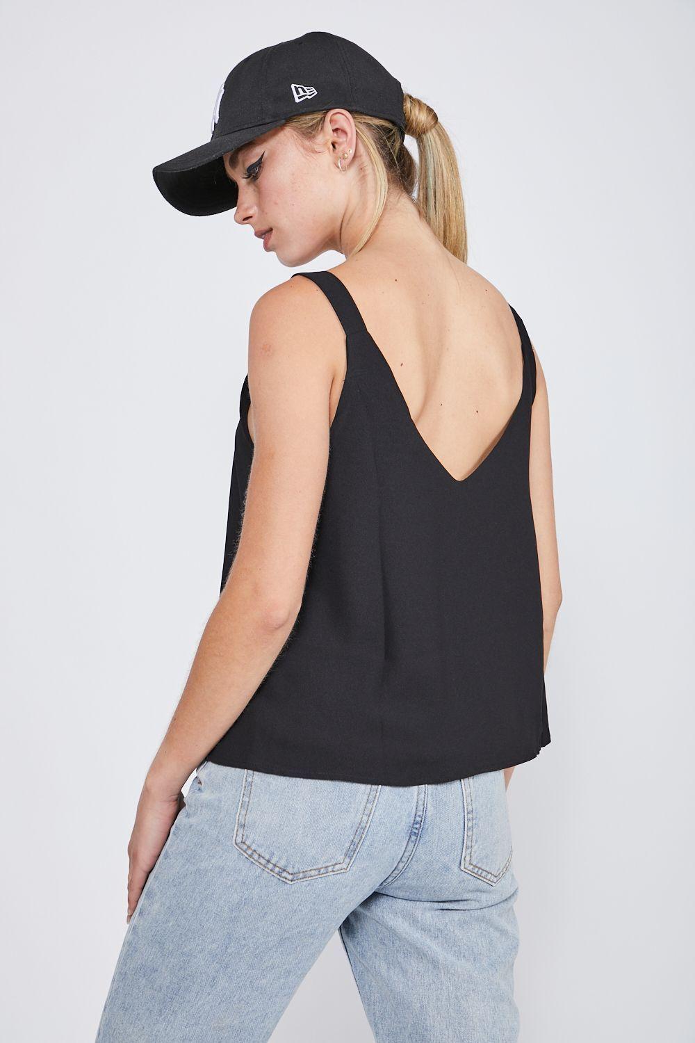 BLUSA ACAMPANADA  NEGRO SIOUX-1