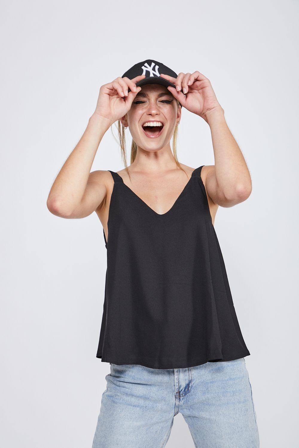 BLUSA ACAMPANADA  NEGRO SIOUX-0