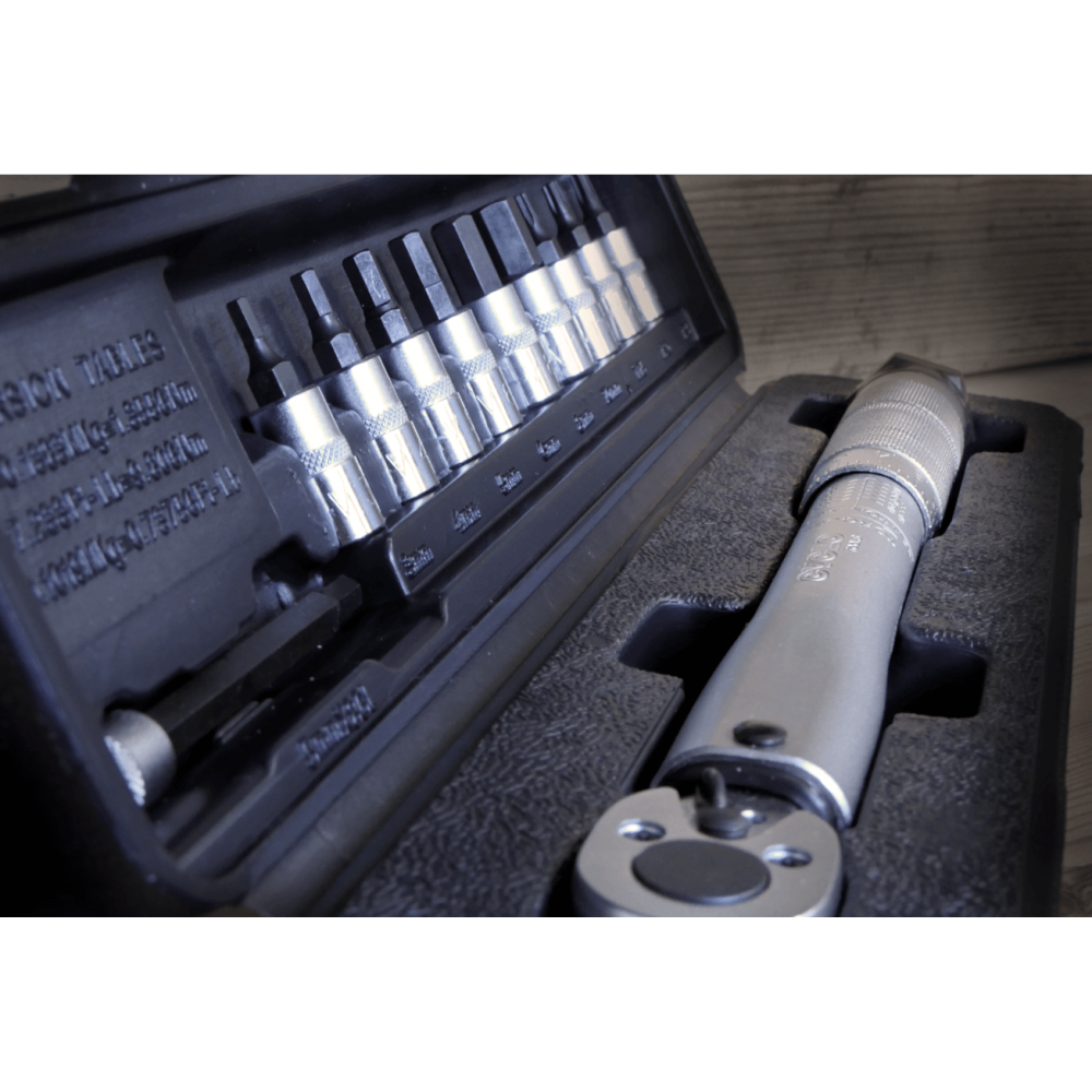 Llave de torque 2-24 Nm Weldtite Cyclo con llaves-1