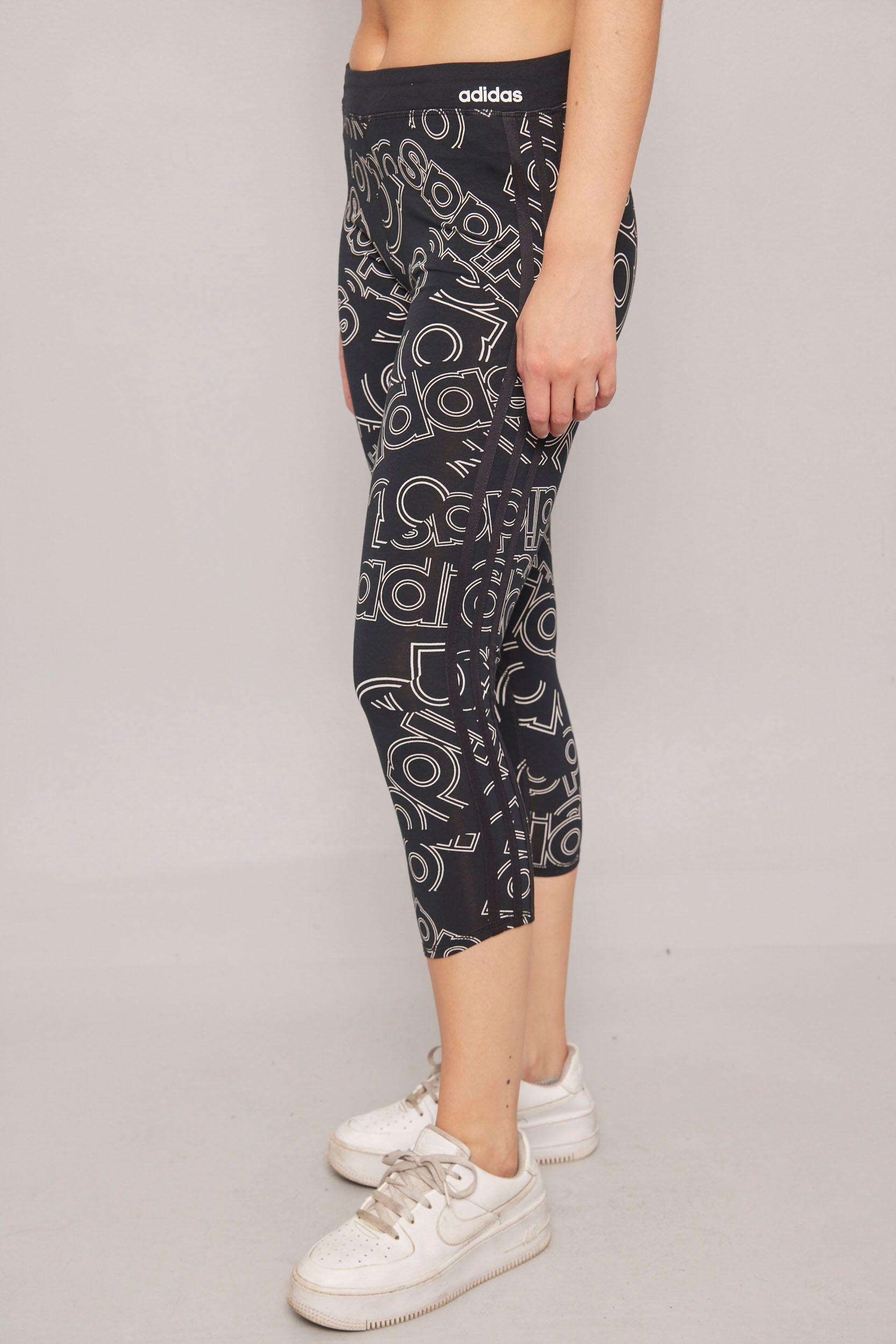 Buzo deportivo  negro  adidas talla XL-1