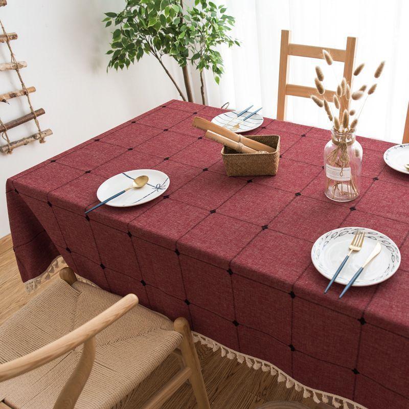 Mantel Rectangular Burdeo Bordado con Borlas-3