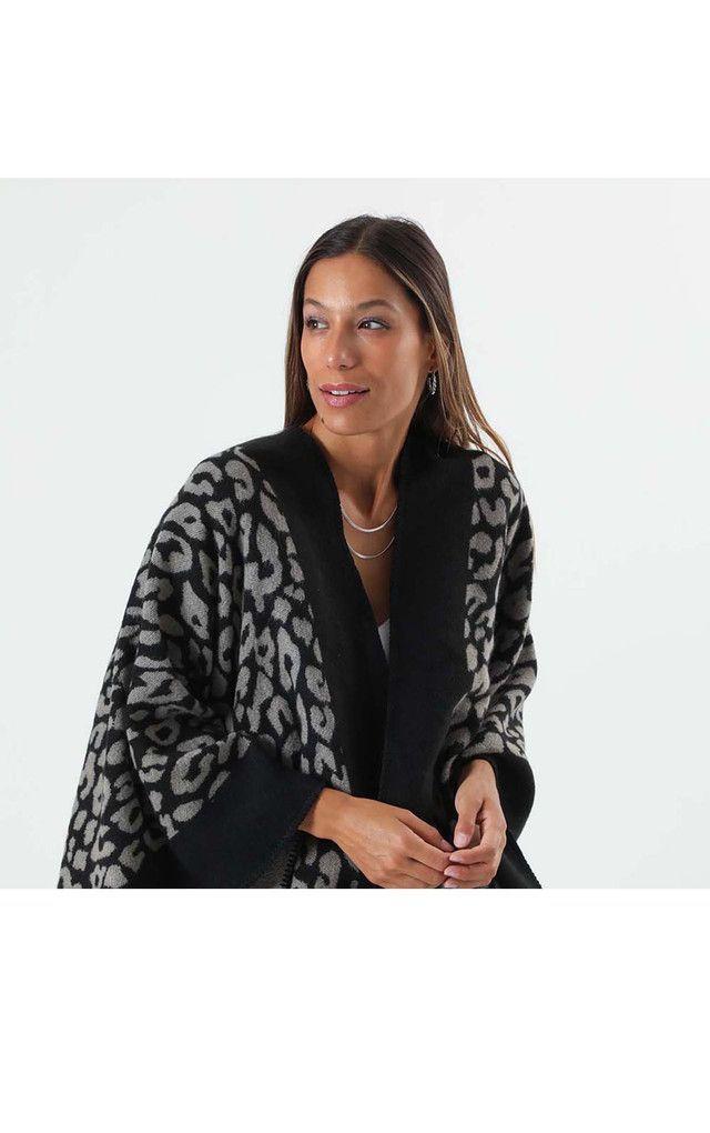 Poncho Negro Lira Humana-1