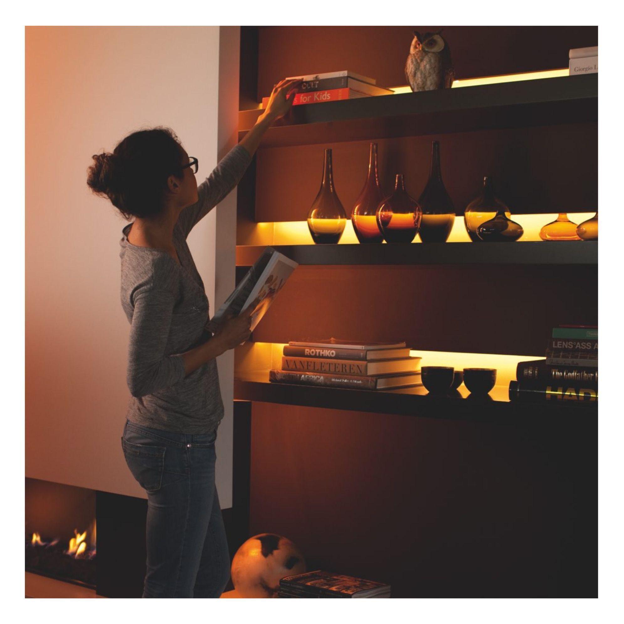 Philips Hue Lightstrip Plus V4 BT & Zigbee  Fuente-2