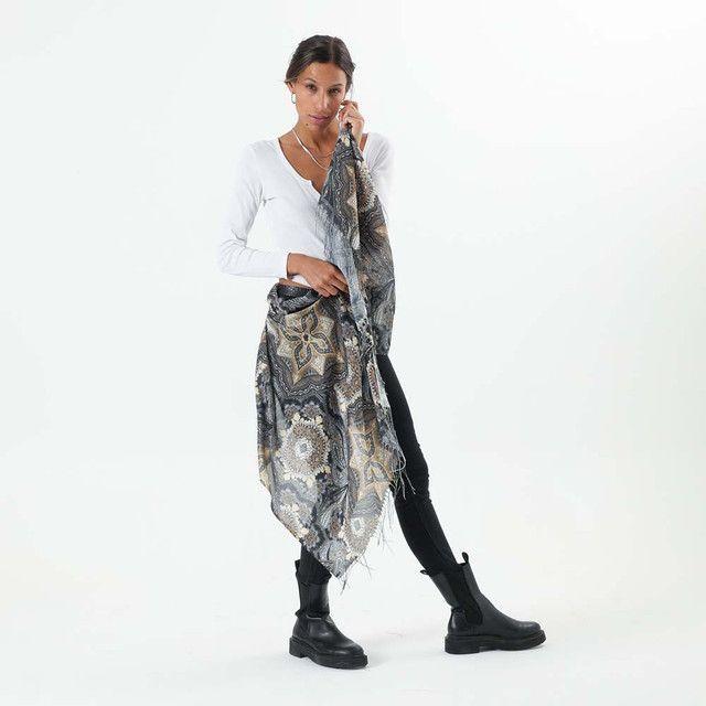 Pañuelo Estampado Amarillo Gogh i-D-1