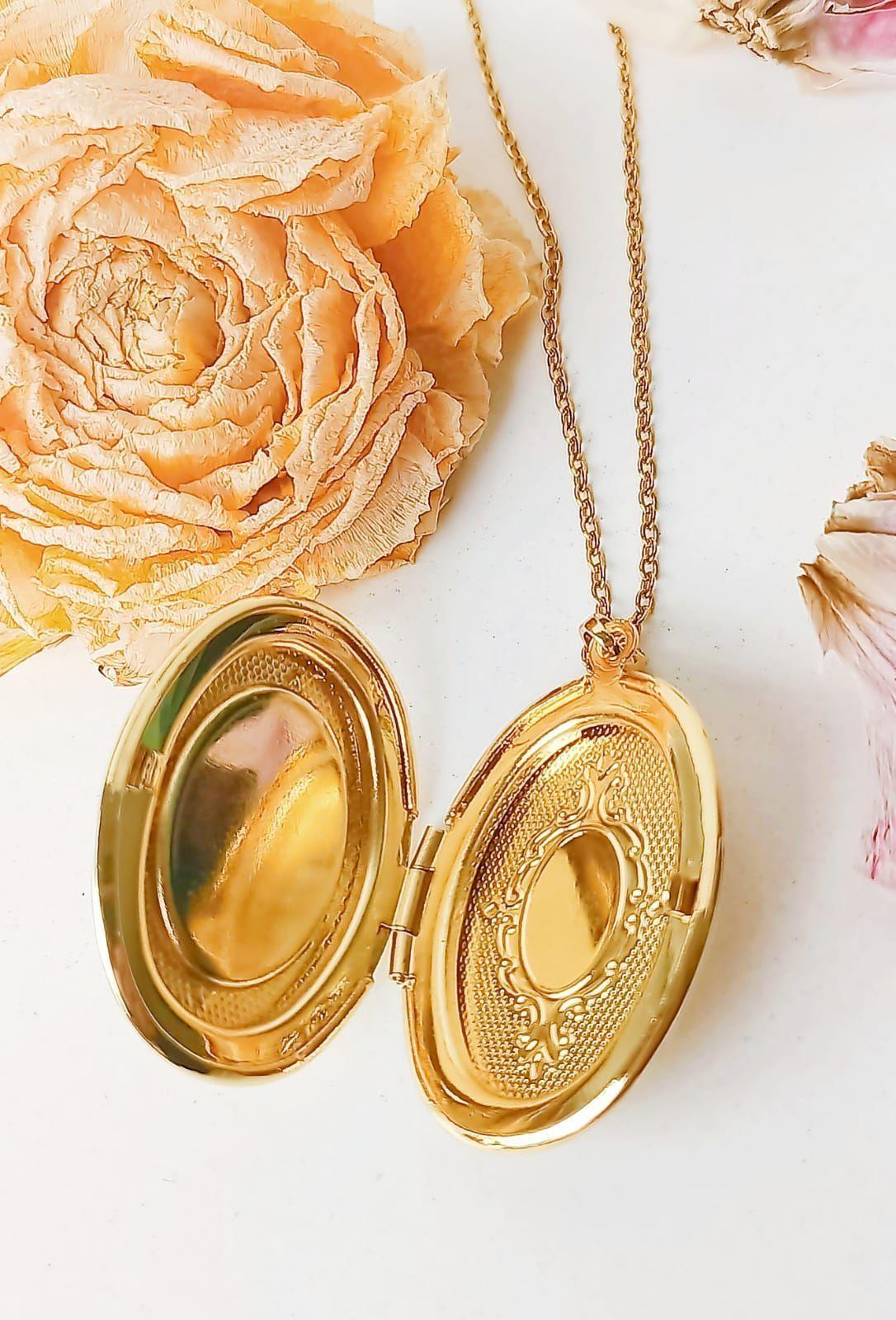 Colgante Relicario Virgen Guadalupe chapado oro -7