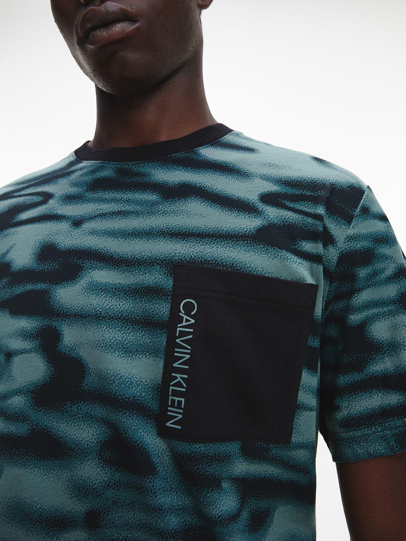 Polera Iconic Abstract Relaxed Azul Calvin Klein-3