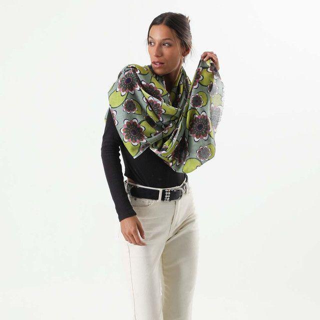 Pañuelo Estampado Verde Paris  Humana-2