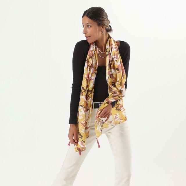 Pañuelo Estampado Amarillo Marcial Humana-2