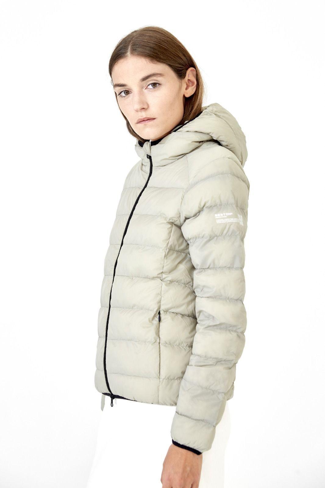 Chaqueta con Capucha  HEAT/01-0