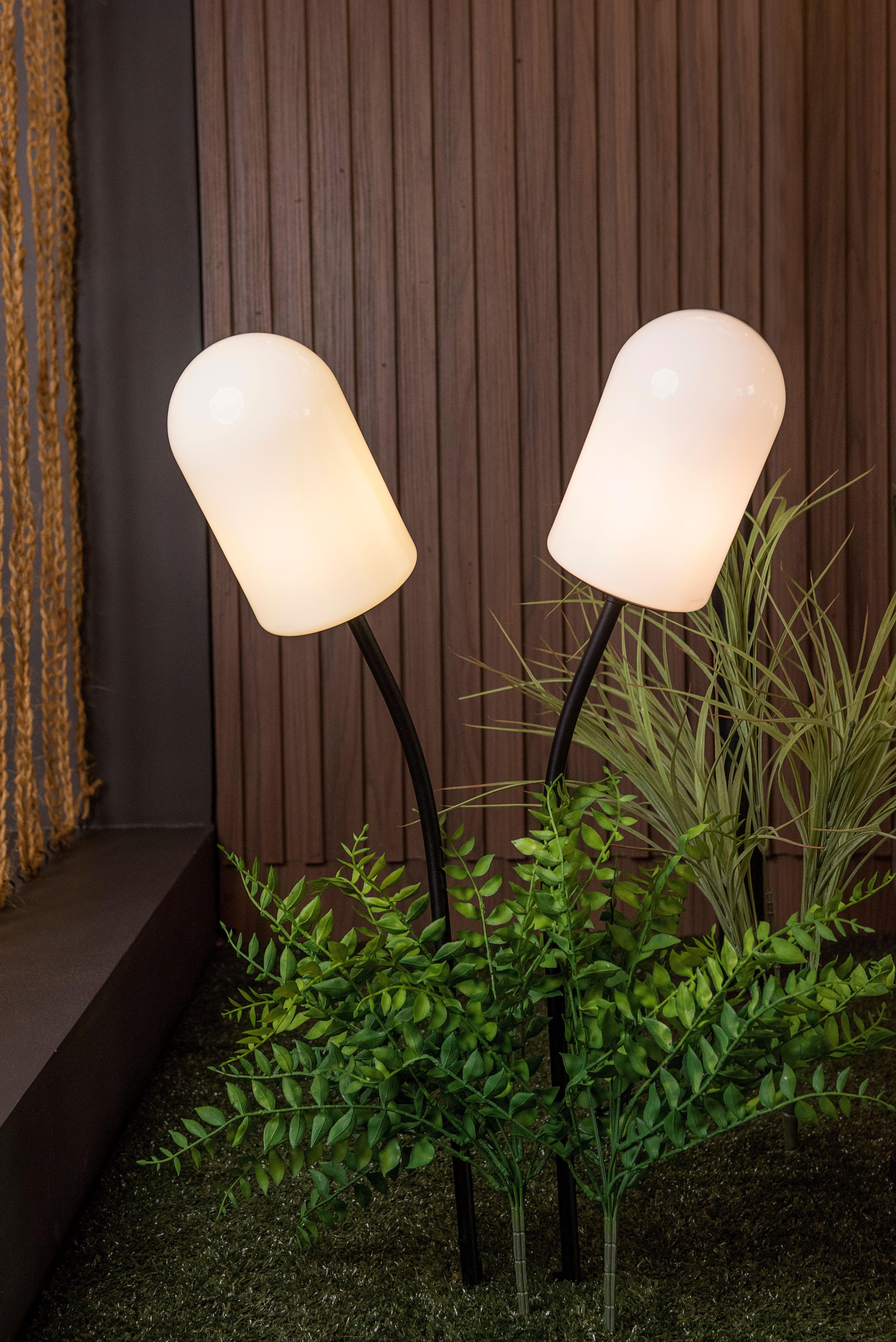 LAMPARA DE EXTERIOR TULIPA FIORE -1