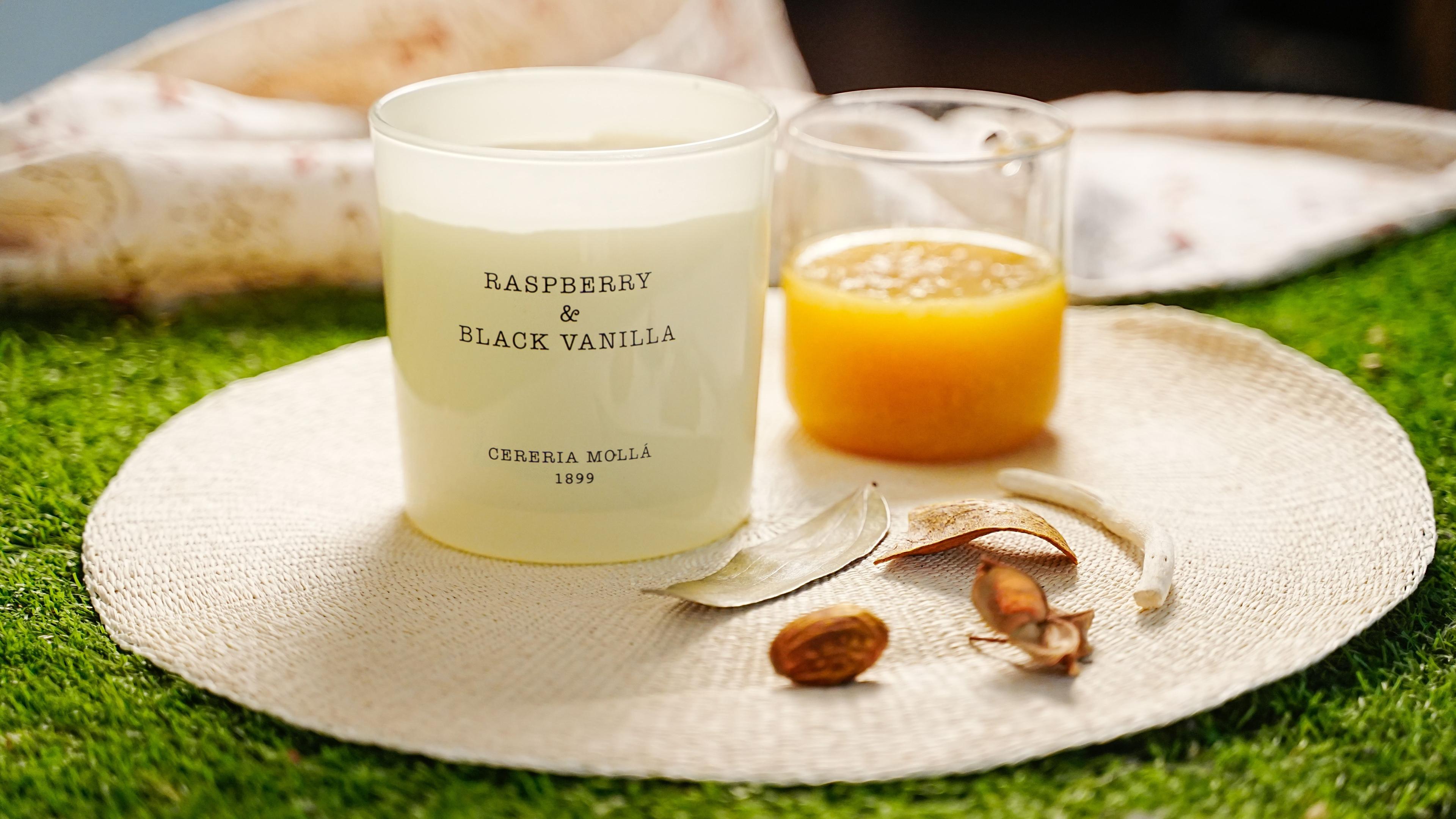 VELA AROMA RASPBERRY & BLACK VANILLA  230 GR-1