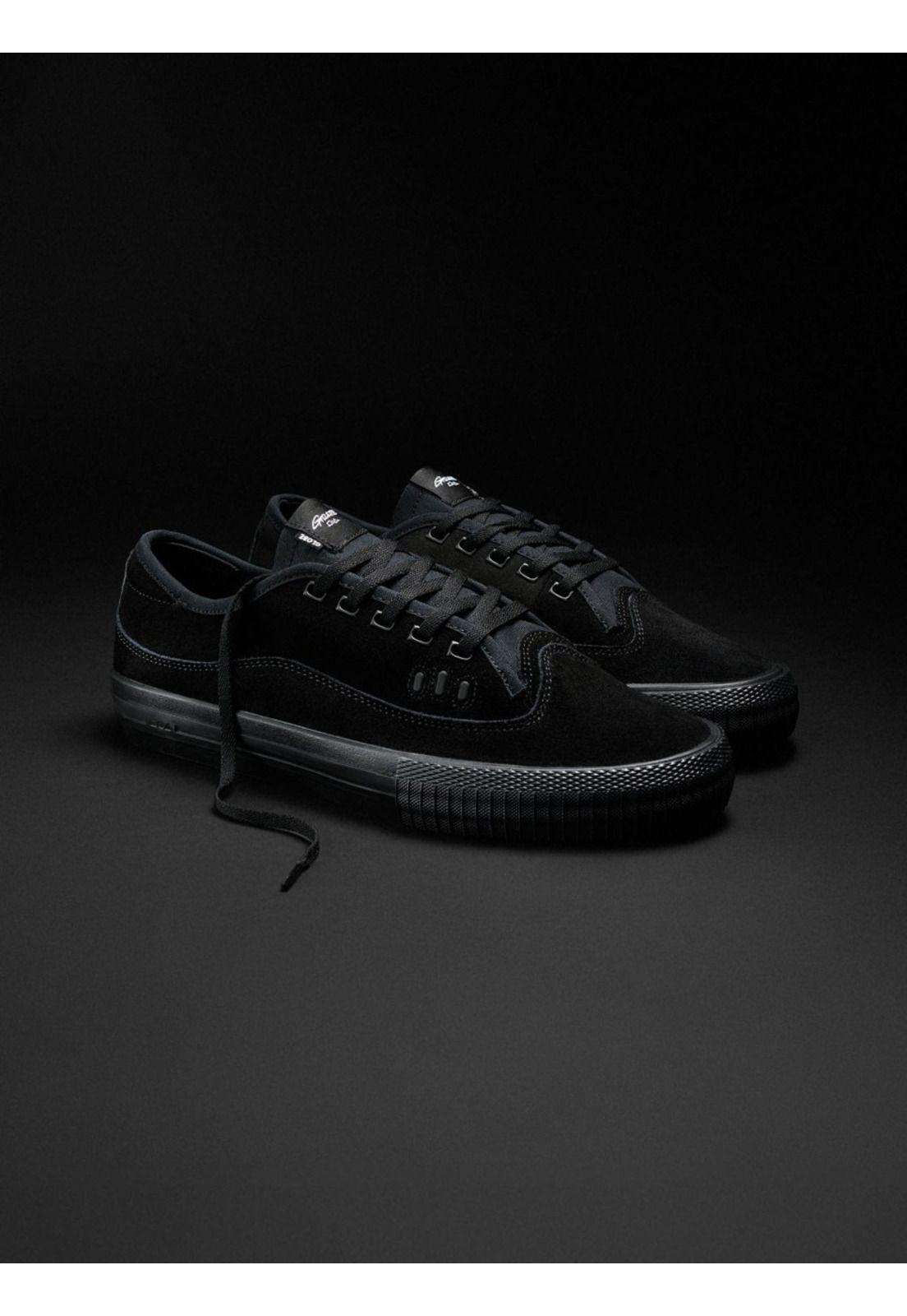 Zapatillas Gillette Negro Hombre Globe-2