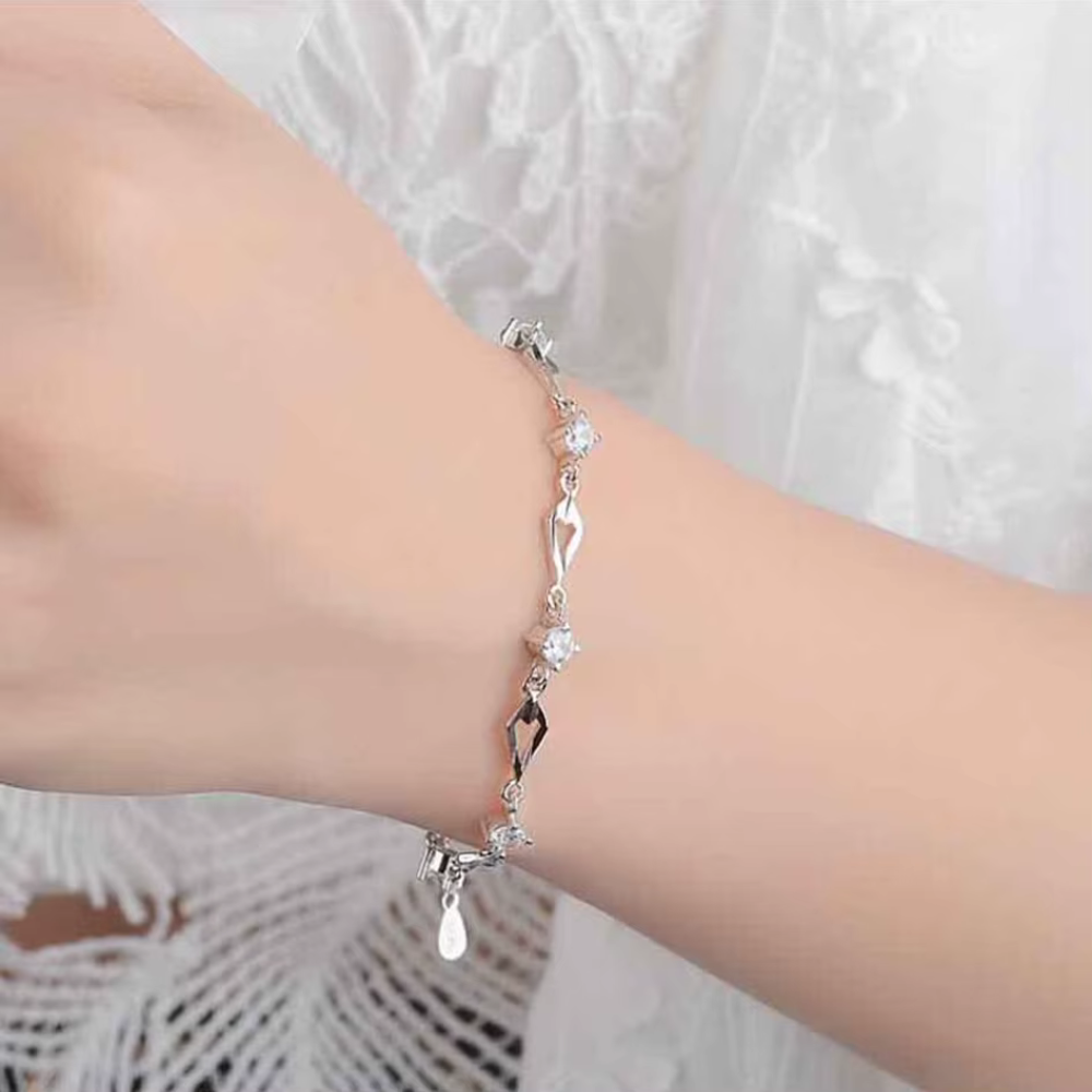 Pulsera Plateada Rombos y Circones-3