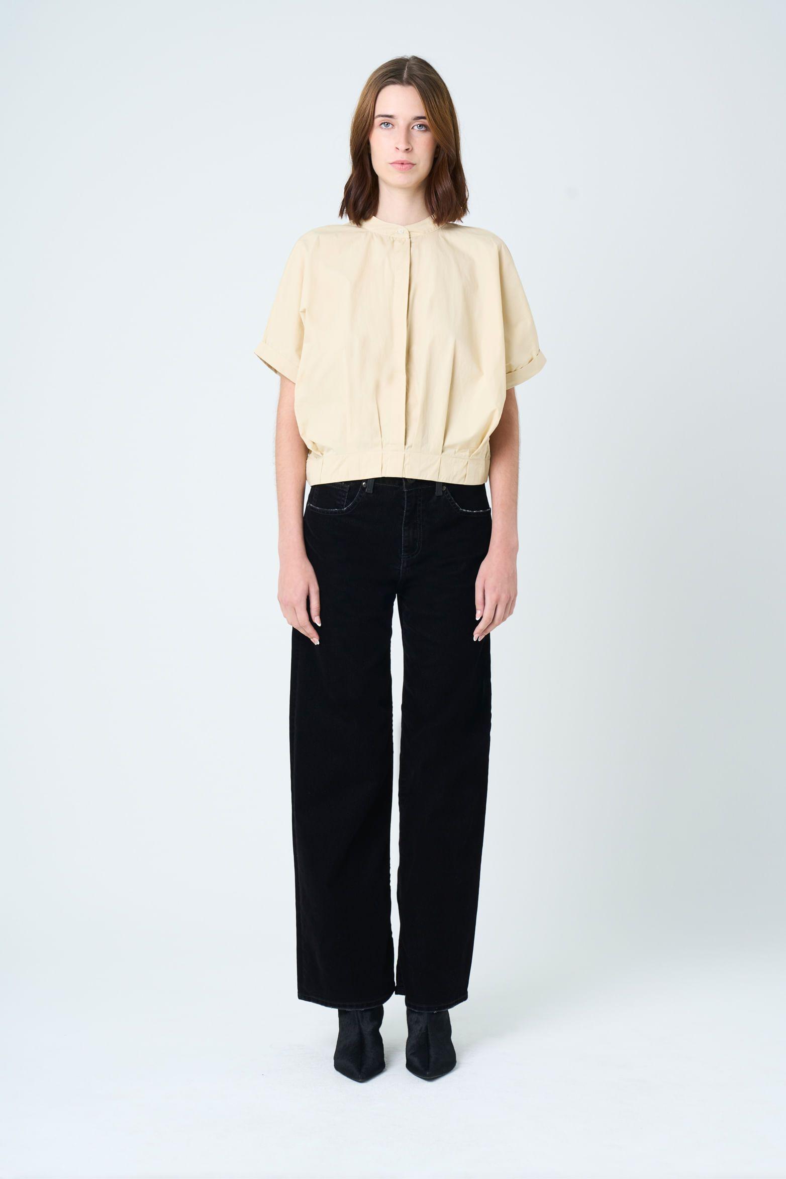 Vélez Camisa Polera Topacio Para Mujer Cuello Nerú Arena-3