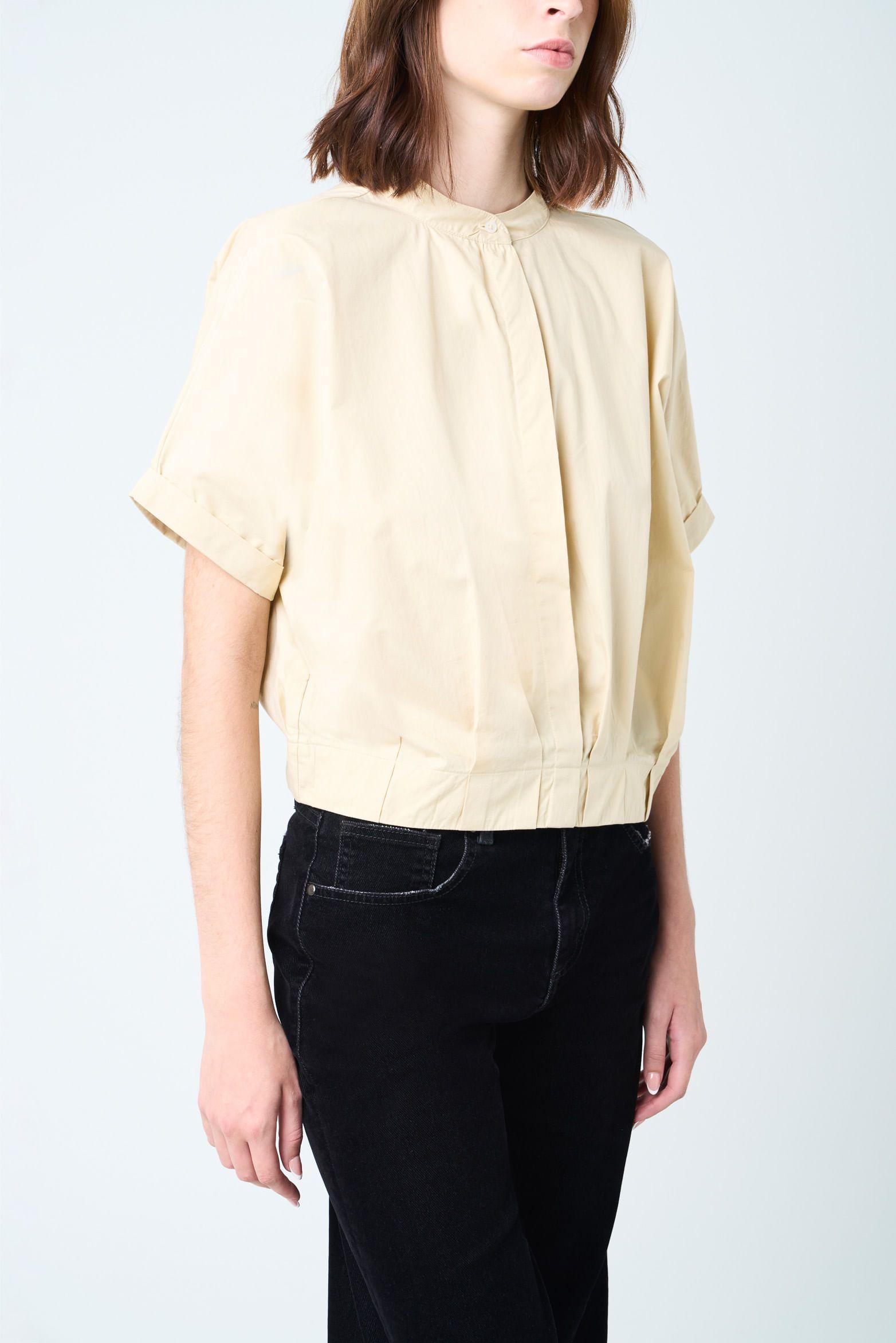 Vélez Camisa Polera Topacio Para Mujer Cuello Nerú Arena-4