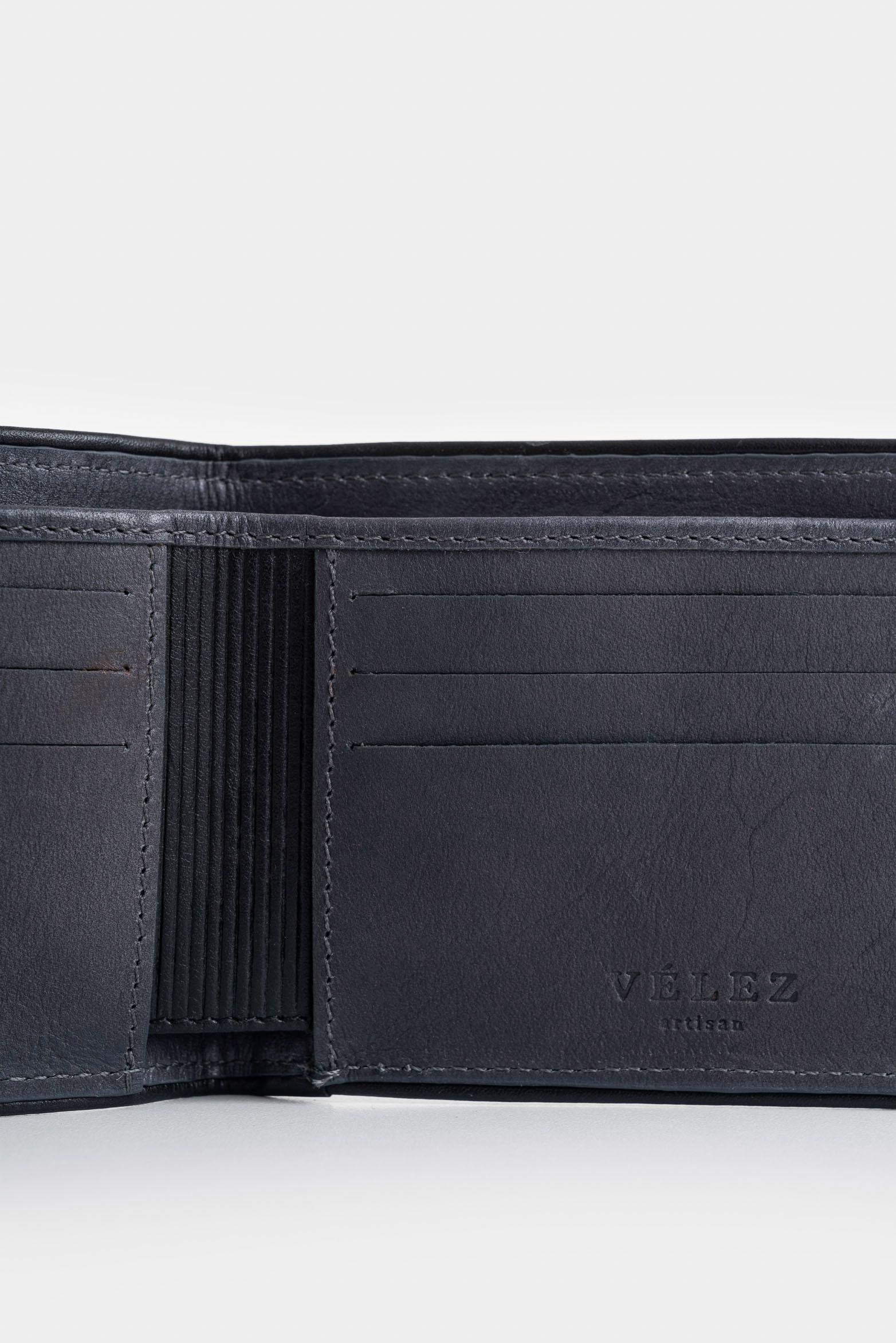 Billetera Pegasus de cuero para hombre detalle contraste gris-4