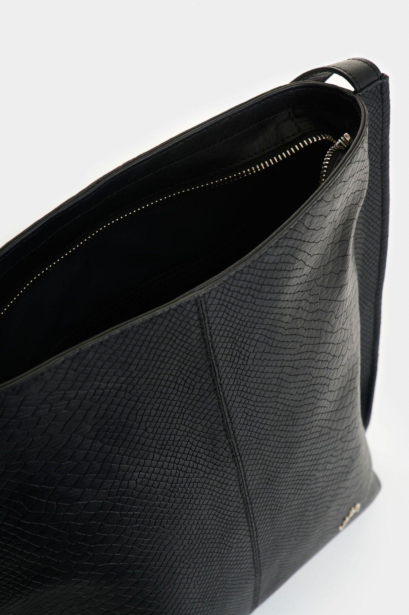 Vélez Cartera Bolso Cuero Grabado Mujer Calafate 2 Negro-4