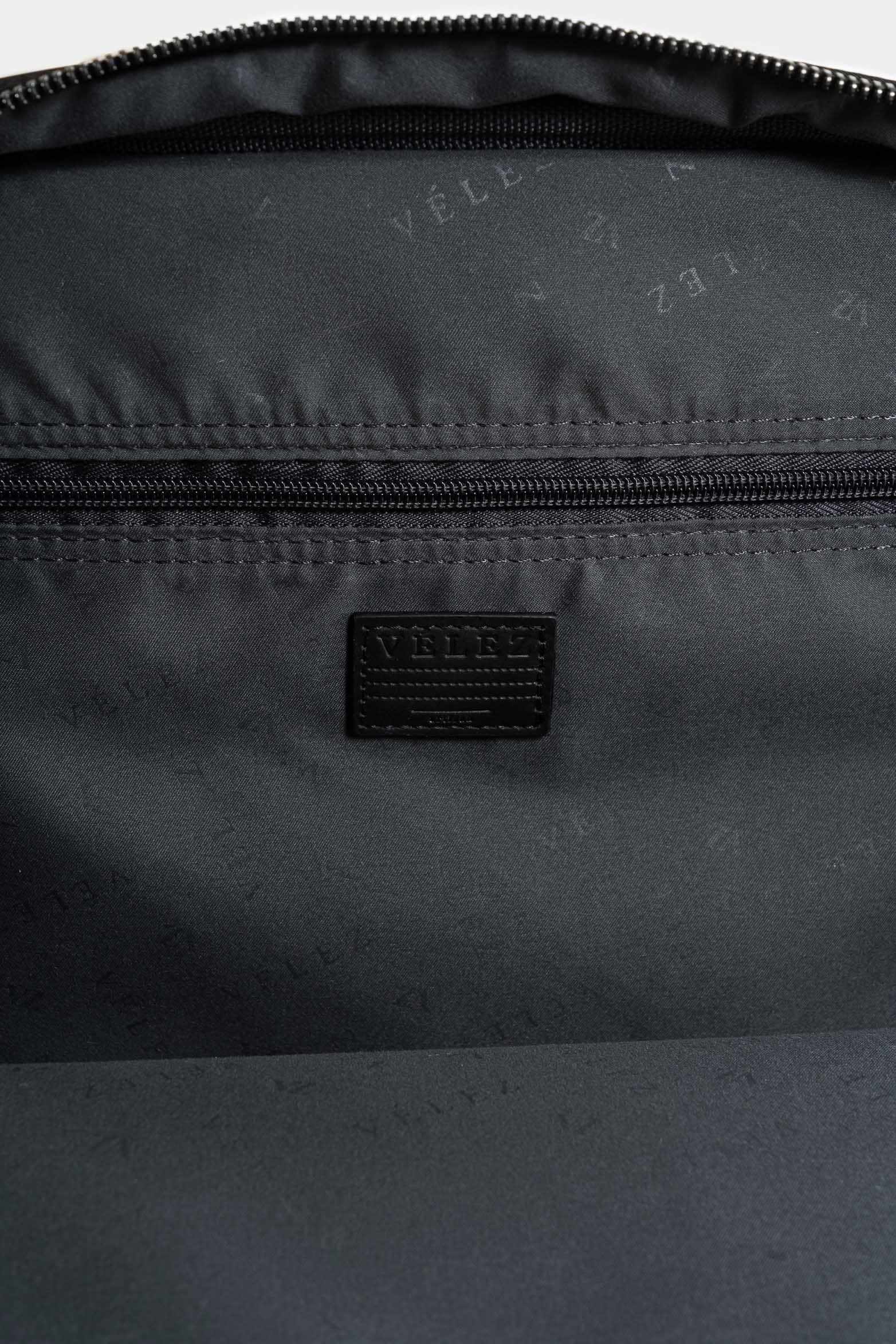 Mochila ryn de nylon reciclado para mujer manija trenzada Negro-4