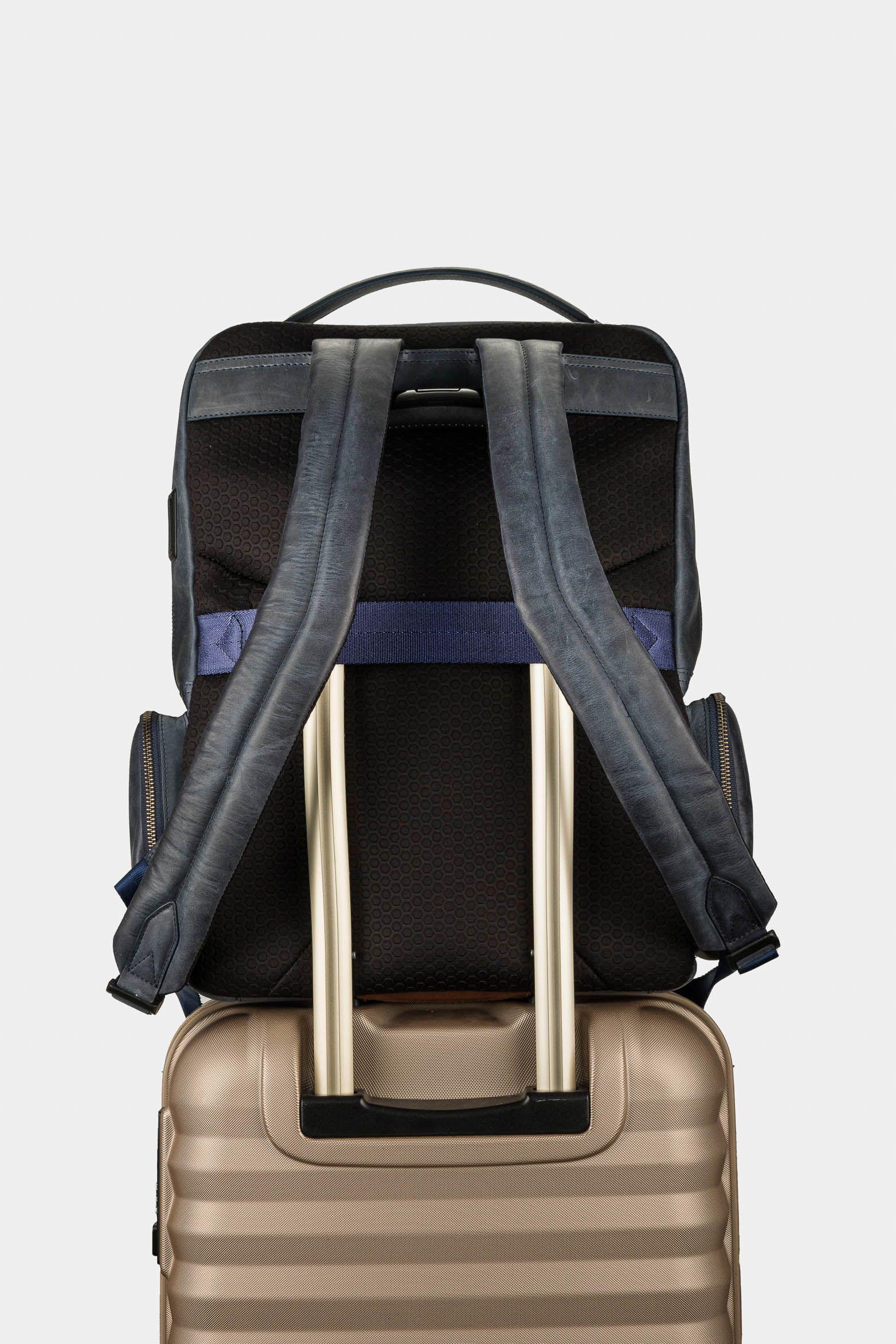 Vélez Mochila Barceló Cuero Hombre Chapas  Azul Oscuro-3