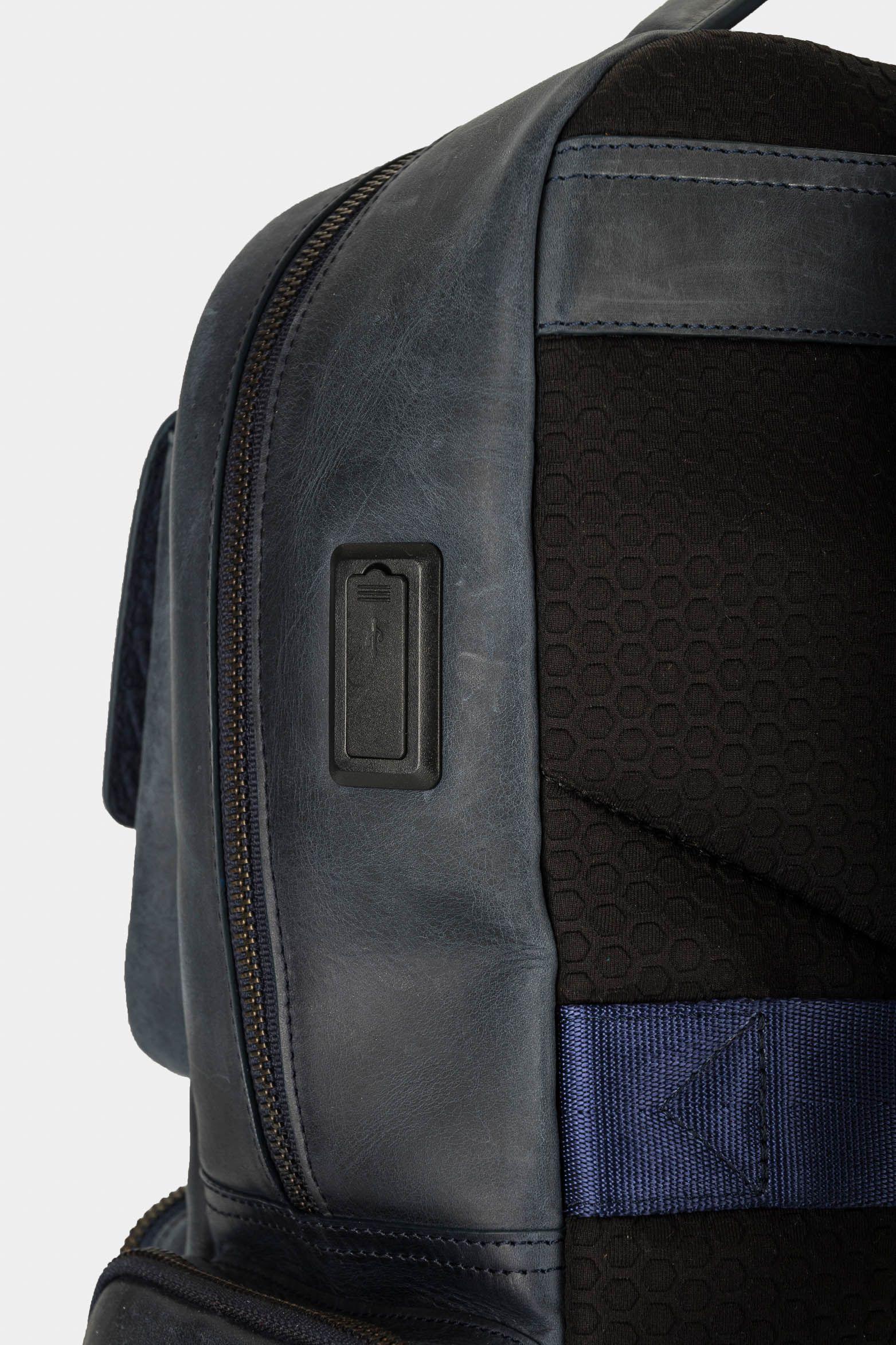Vélez Mochila Barceló Cuero Hombre Chapas  Azul Oscuro-6