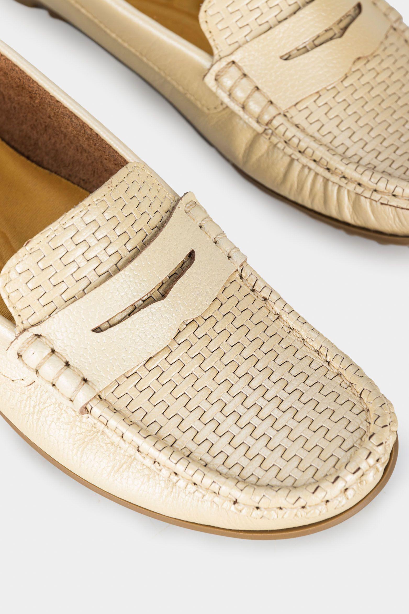 Mocasines denver de cuero para mujer grabado con placa dorado-3