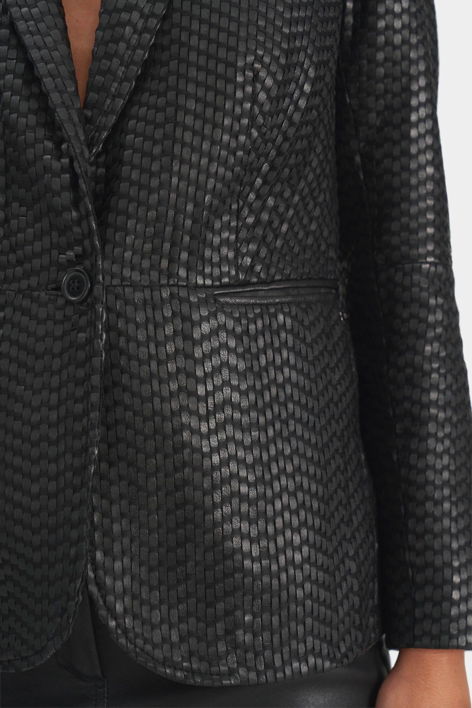 Blazer Tatacoa en cuero tejido para mujer silueta recta negro-3